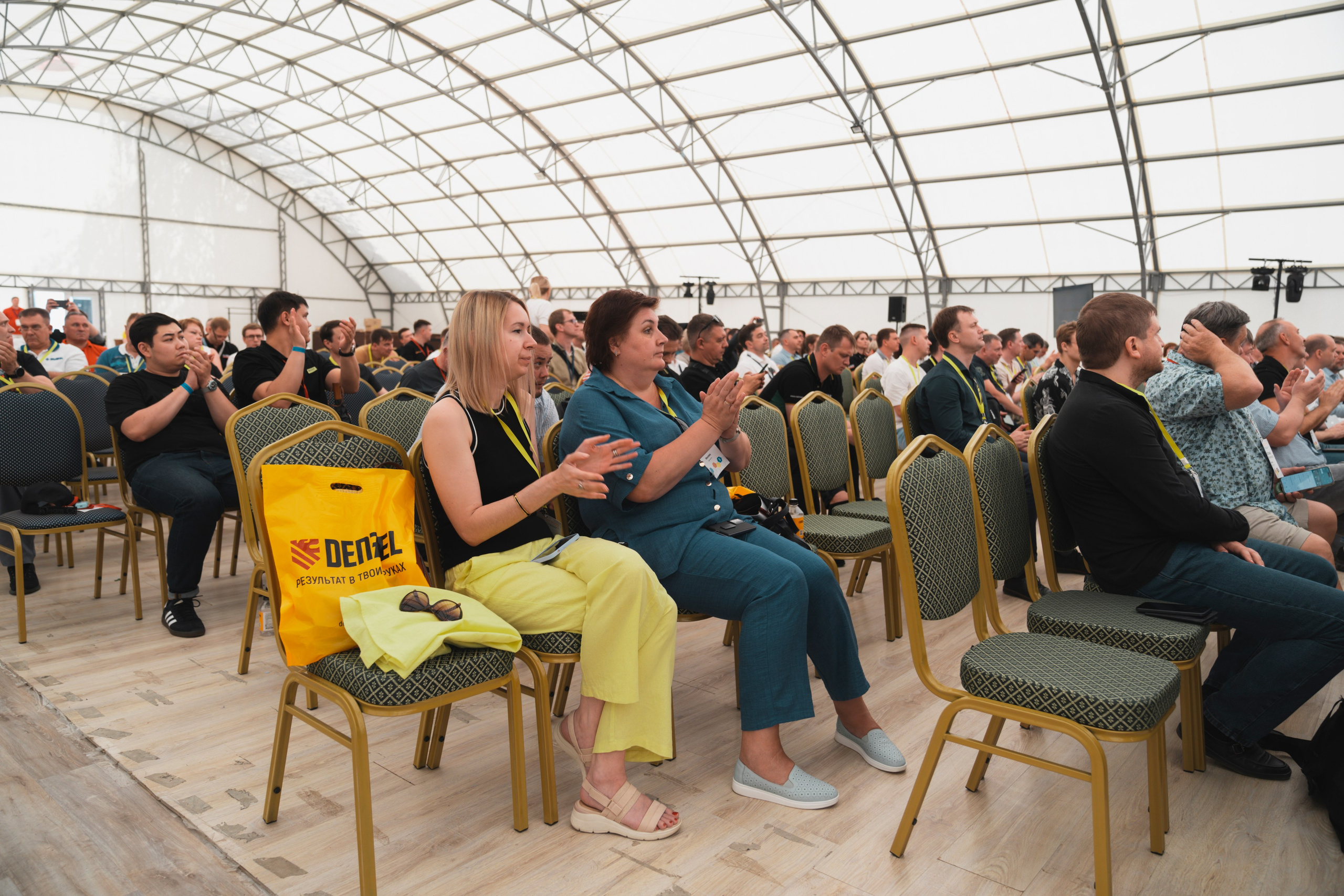 Форум «единая платформа продавцов инструментов и оборудования». Свадебный фотограф в Москве Кристина Чехова