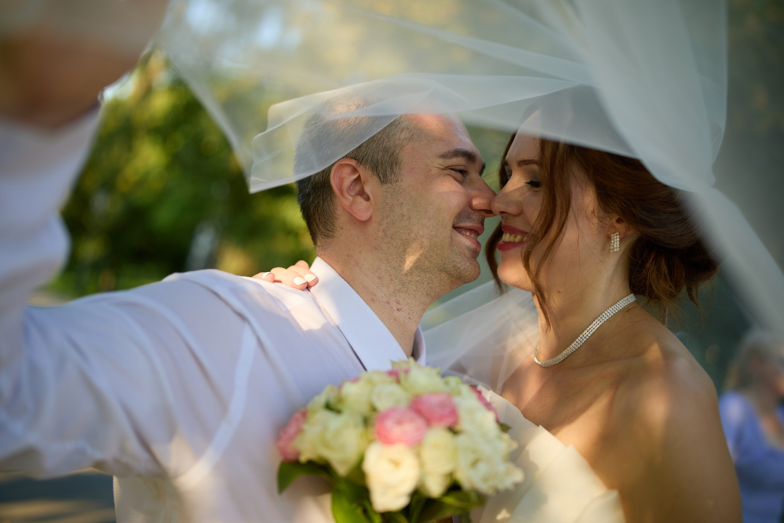 Свадебная фотография. Репортажный фотограф в Самаре