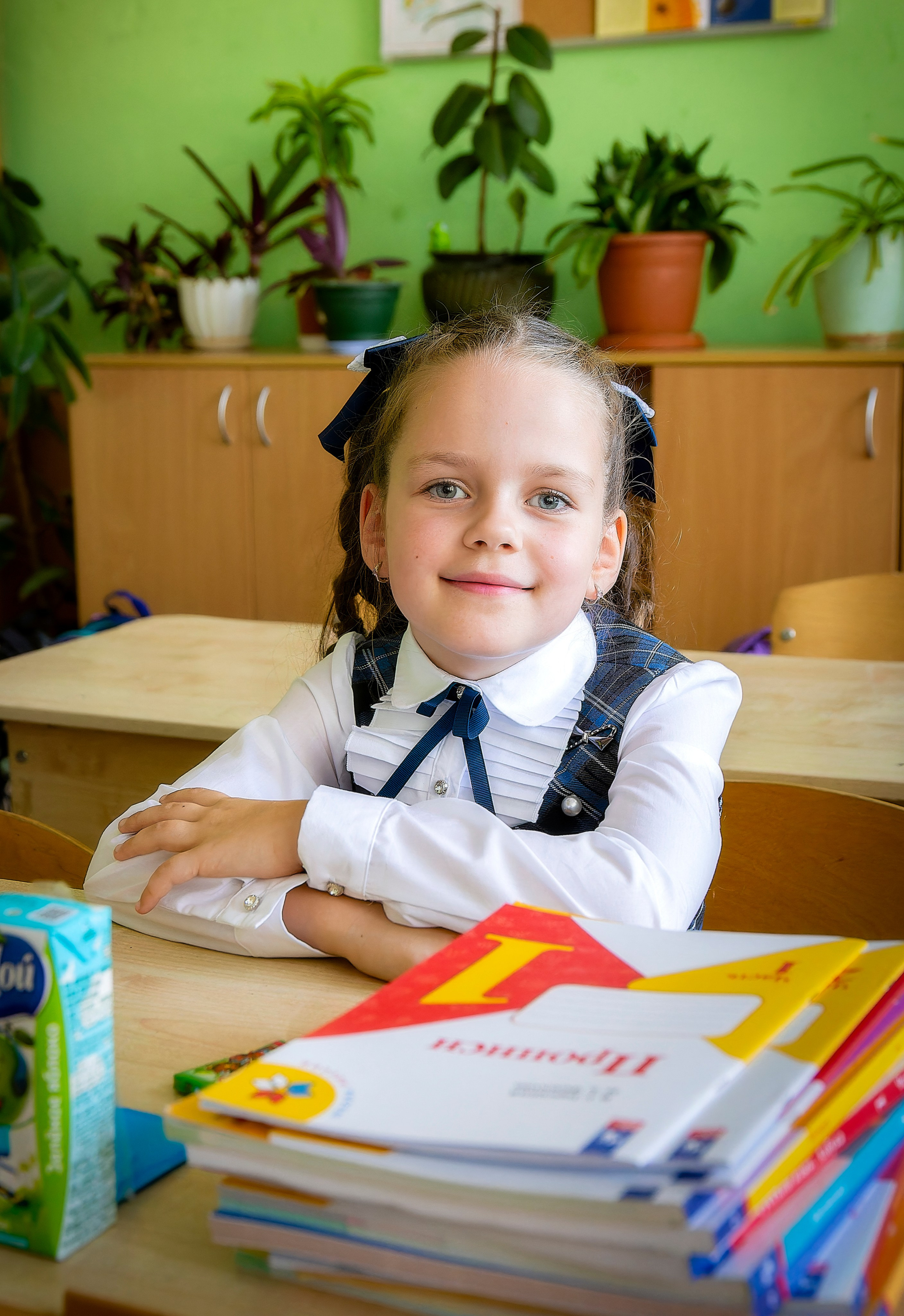 1 Сентября. Школа № 135. Лев Постнов.Фотограф. Нижний Новгород