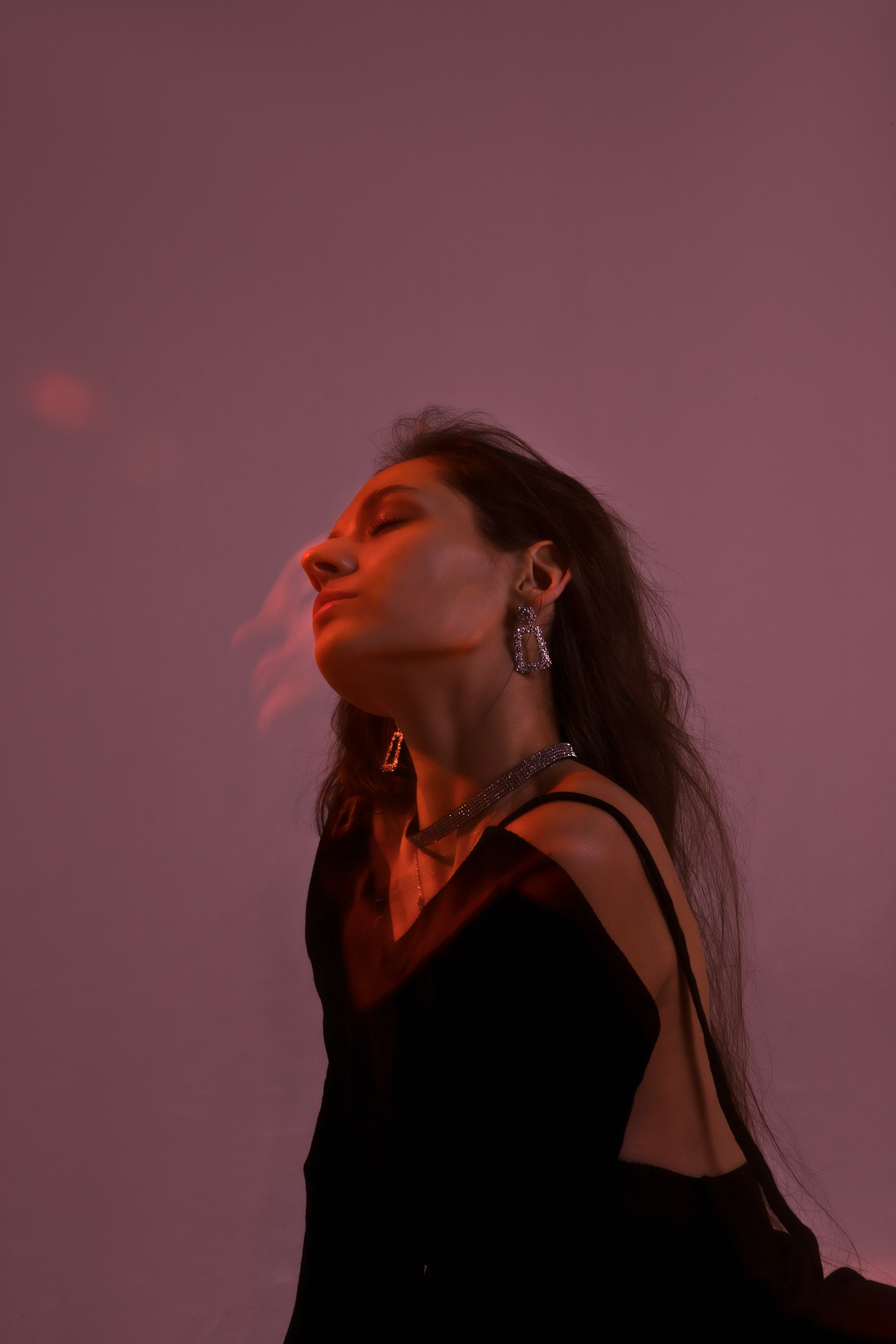 Женская фотосессия в фотостудии. Профессиональный фотограф в Москве