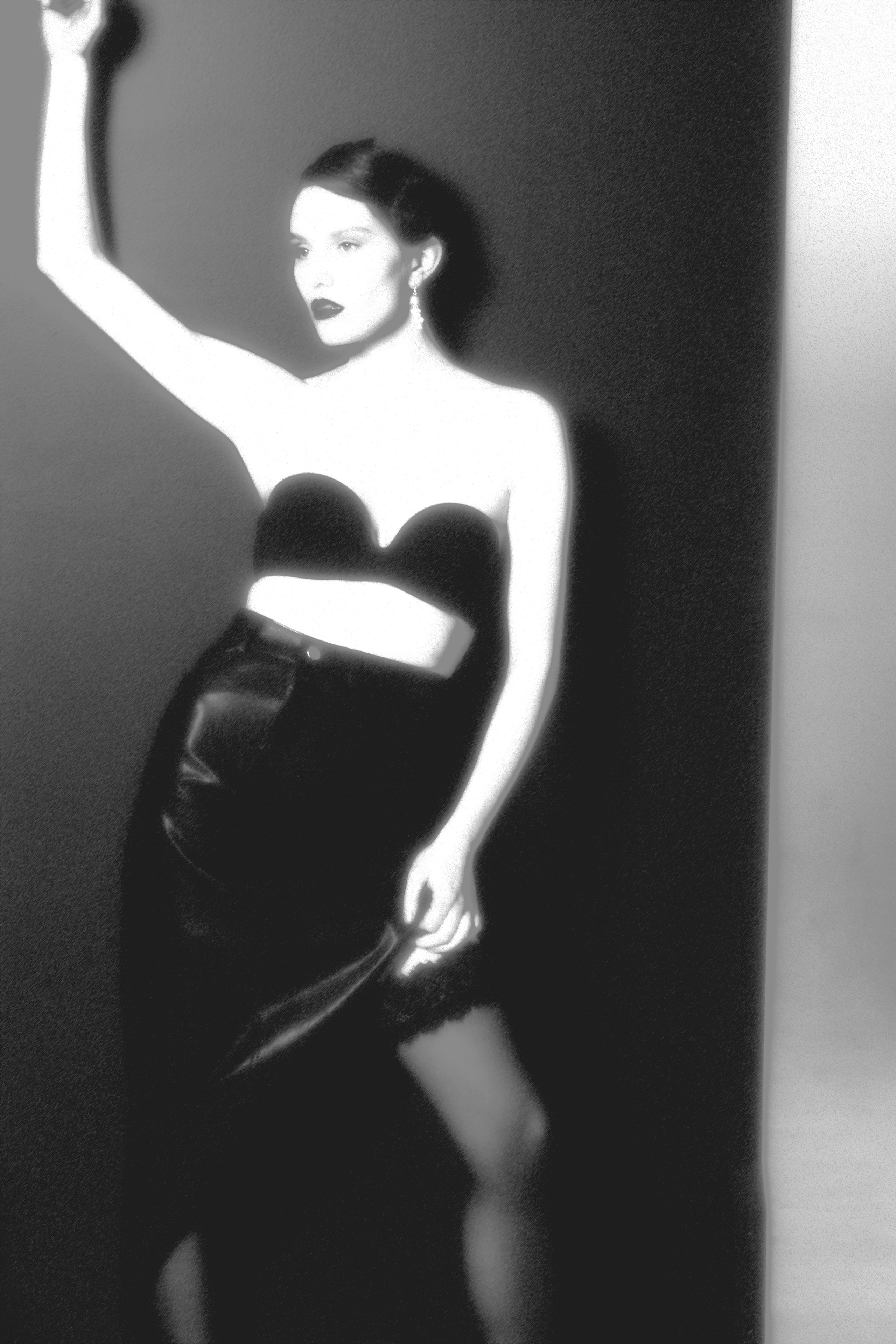 Black dahlia. Fashion Photographer Oxana Chernomorets