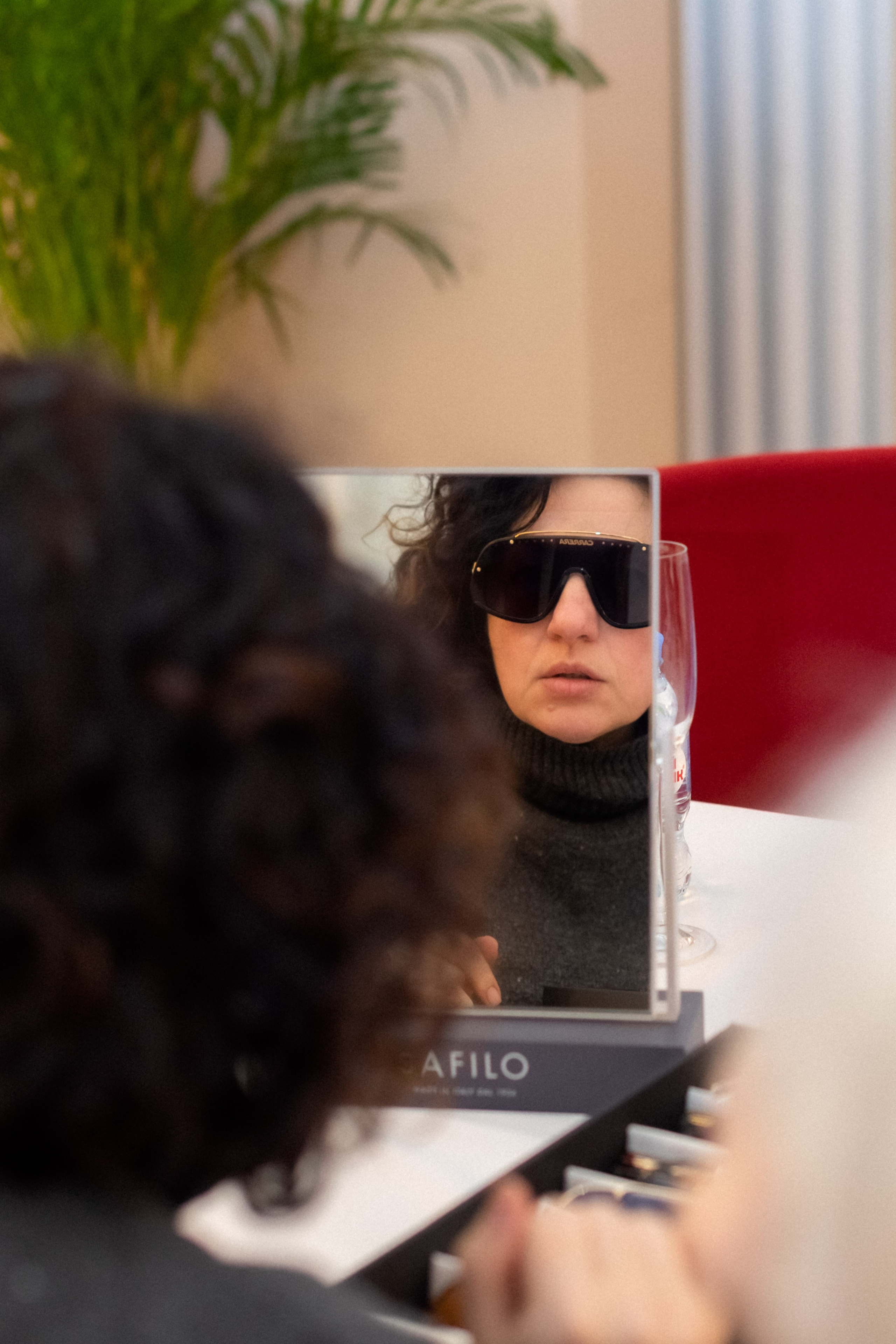 Safilo Group — Buying days in St. Petersburg. Двойняшки-фотографы Анна и Анастасия в Санкт-Петербурге