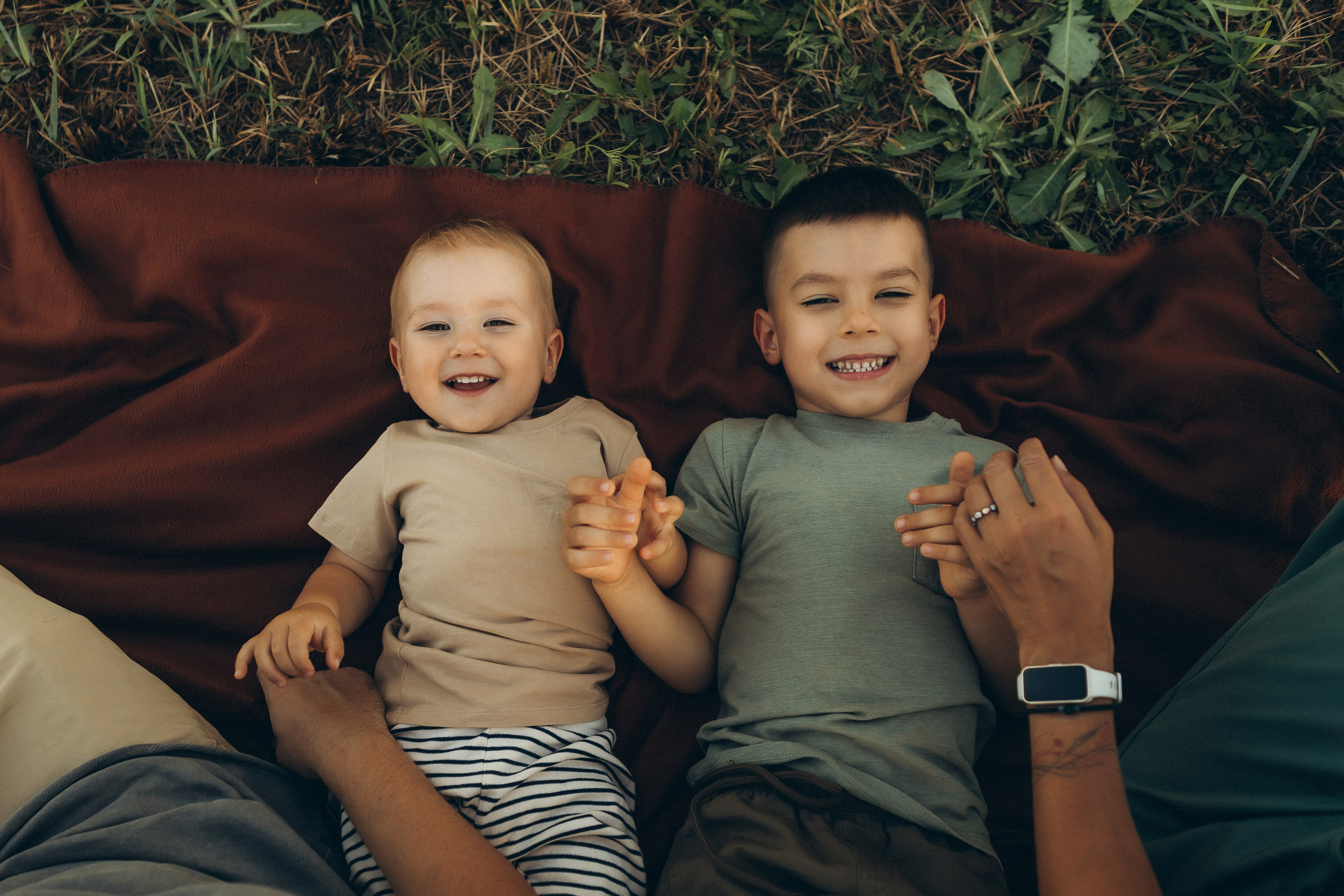 Ника, Лёша, Гриша и Гоша. Семейный фотограф и детский фотограф в Волгограде Алеся Бутакова — дет