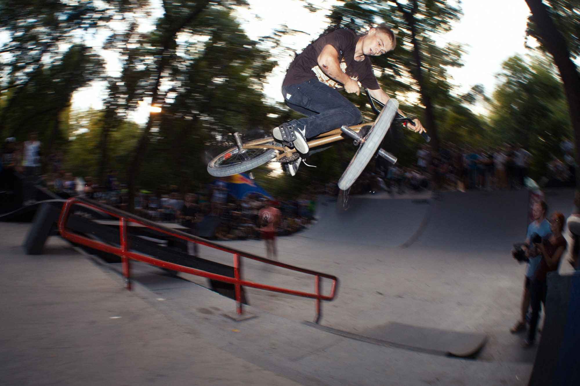 Action sport photography. Bivol images