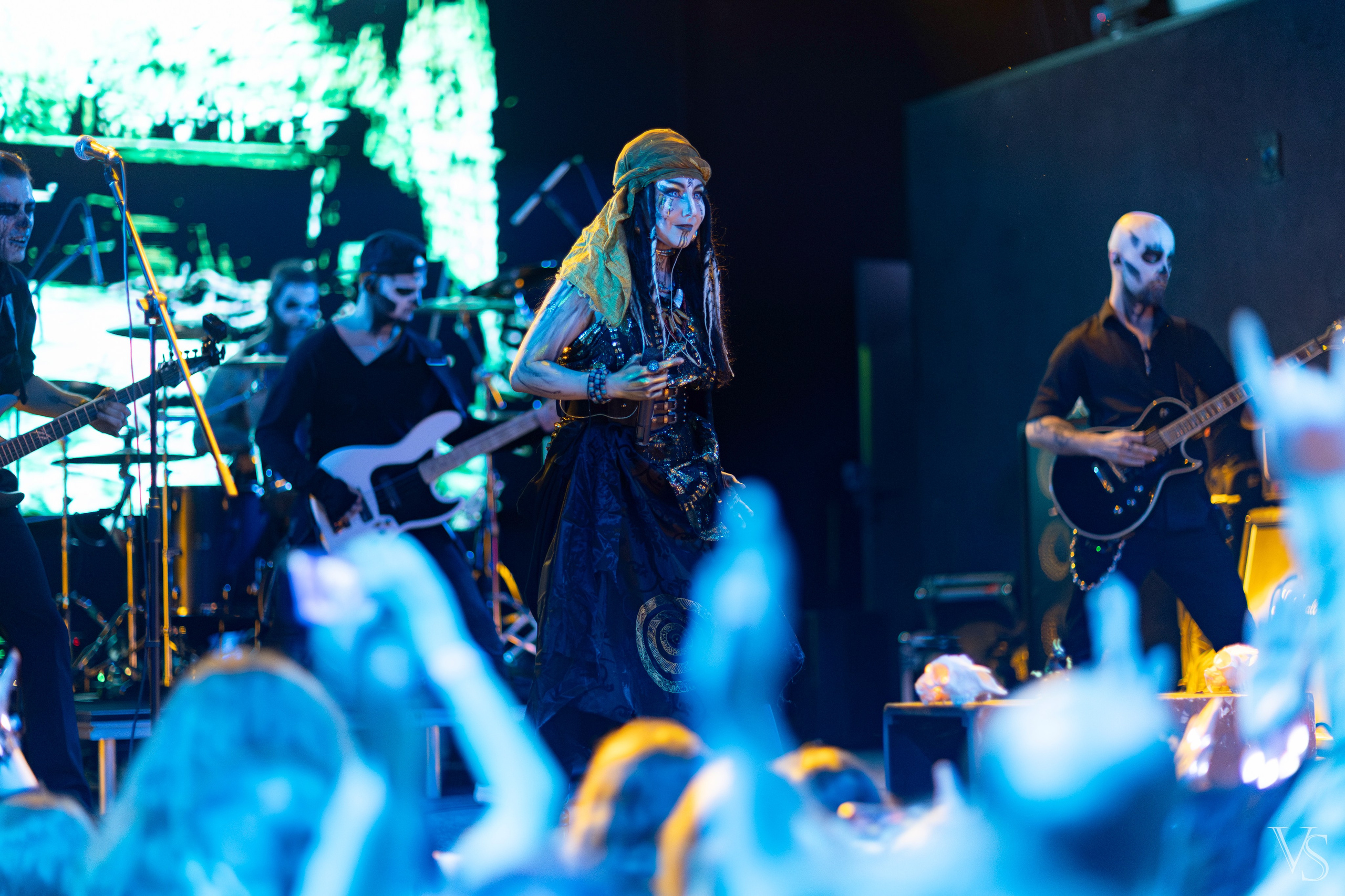 Above the stars. Проклятие Мамбо. Фотограф Виктор Степанов