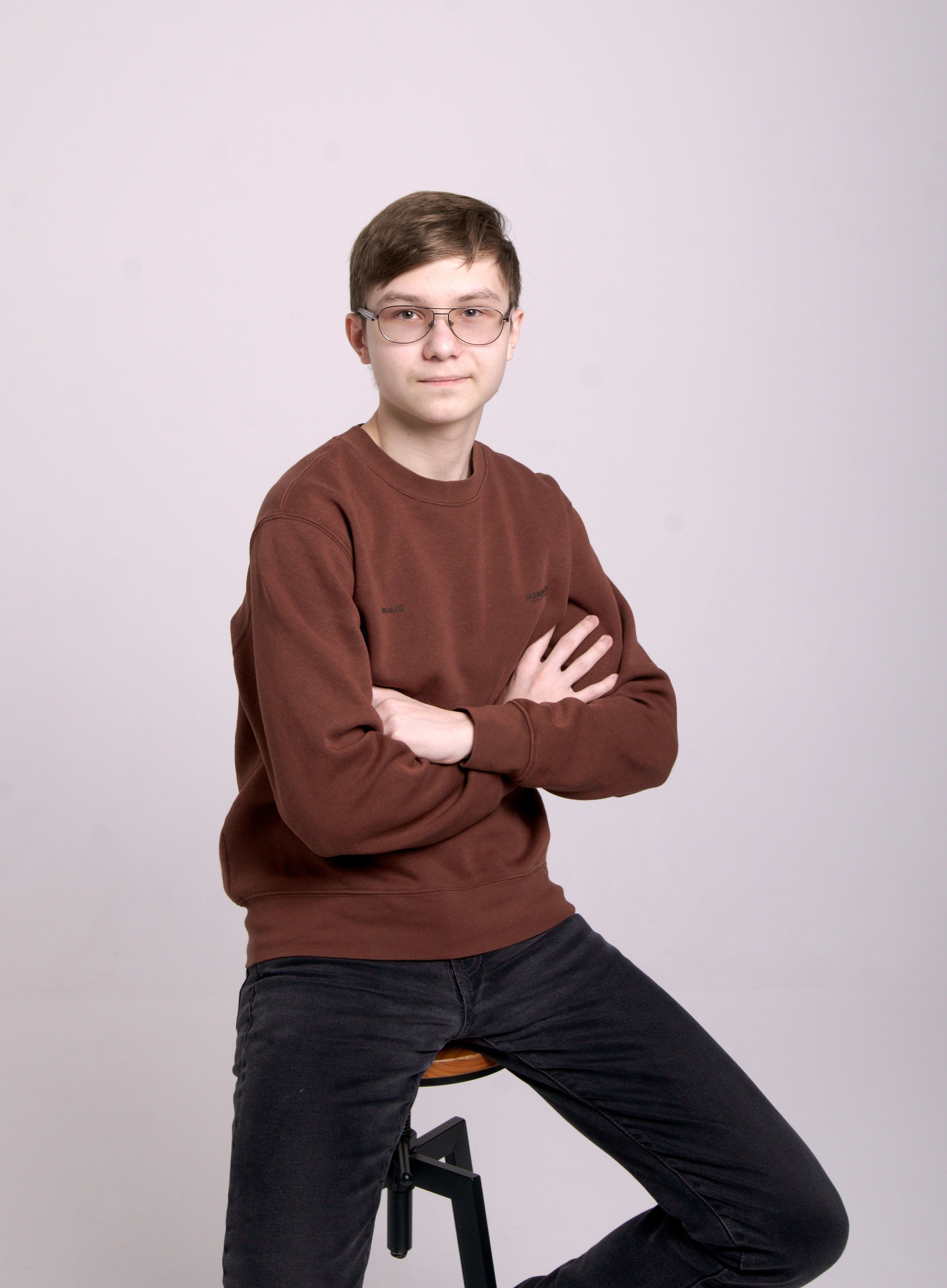 Студийная фотосессия выпускников 9,11 классов в Иркутске