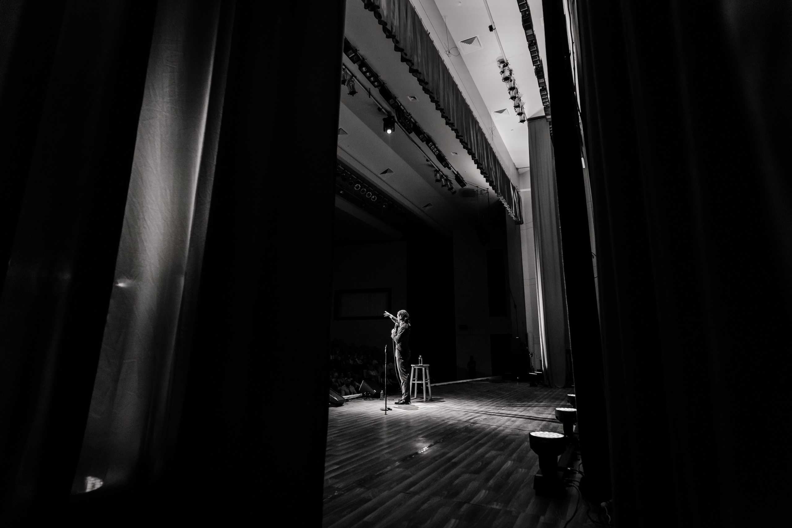 Сольный концерт Нурлана Сабурова. Свадебный и репортажный, фуд фотограф в Новороссийске Евгений Александриди