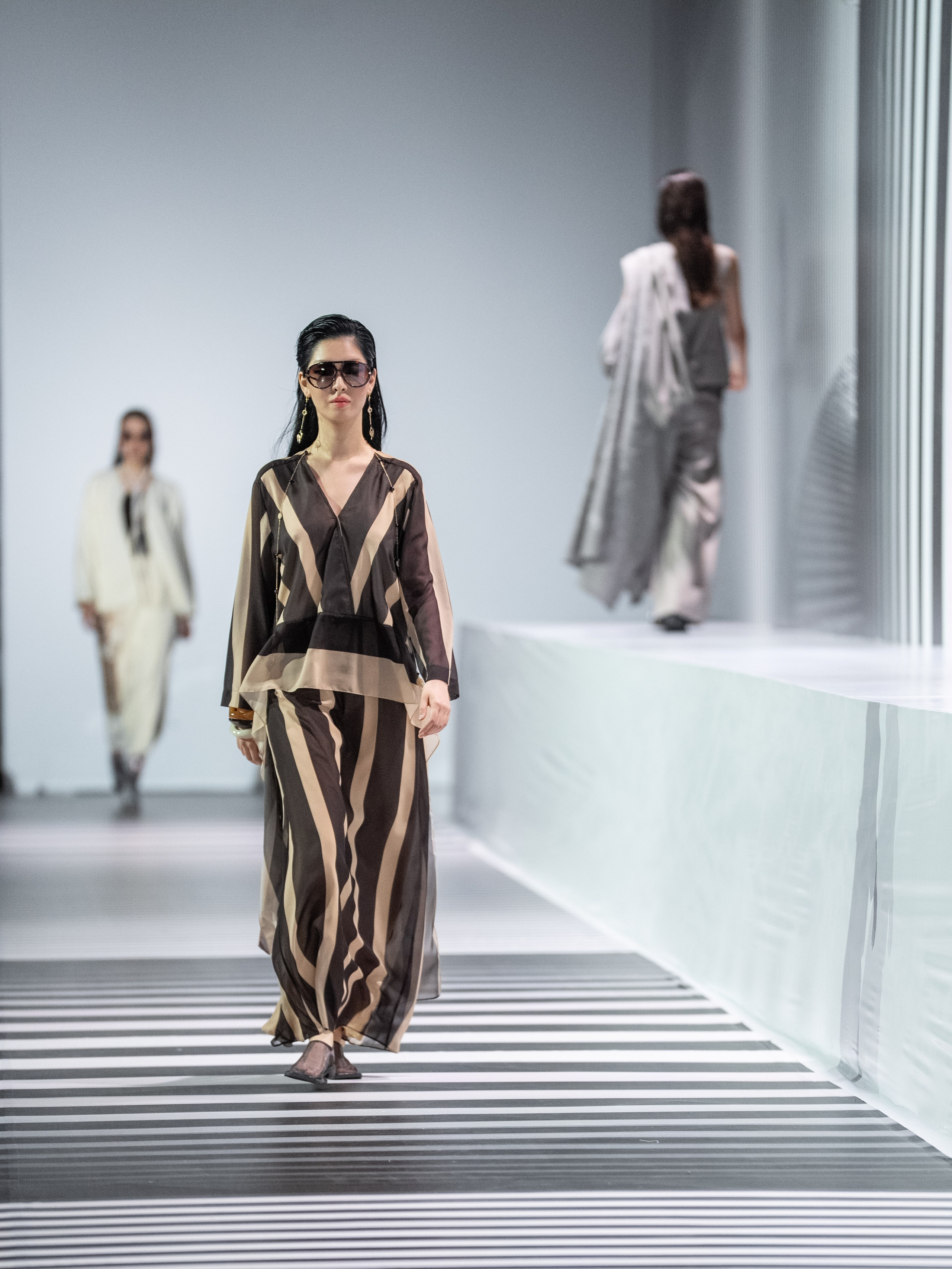 Brand Shakerbay. Сайт Алматинского НЮ АРТ, будуар и фэшн фотографа Дениса Карпенко