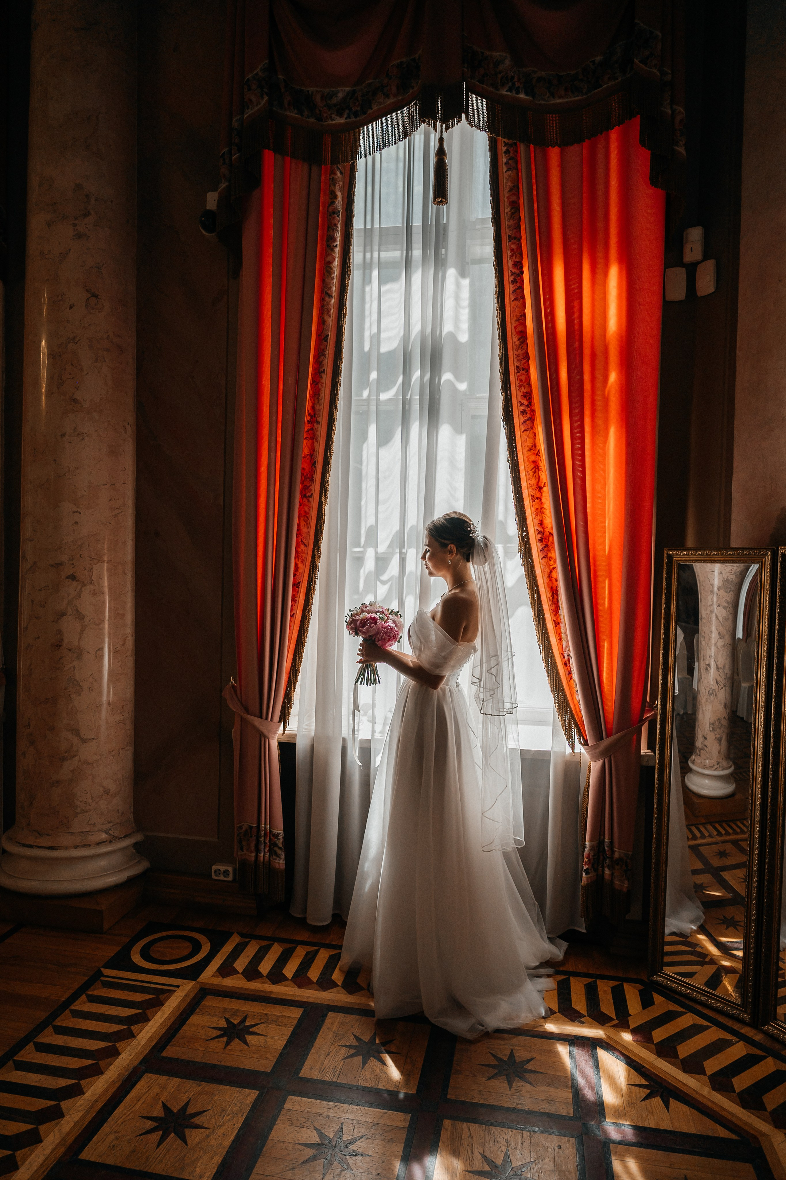Свадебная фотосессия. Фотограф Арина Агапова. Подольск, Москва https://arinafoto.wfolio.pro/