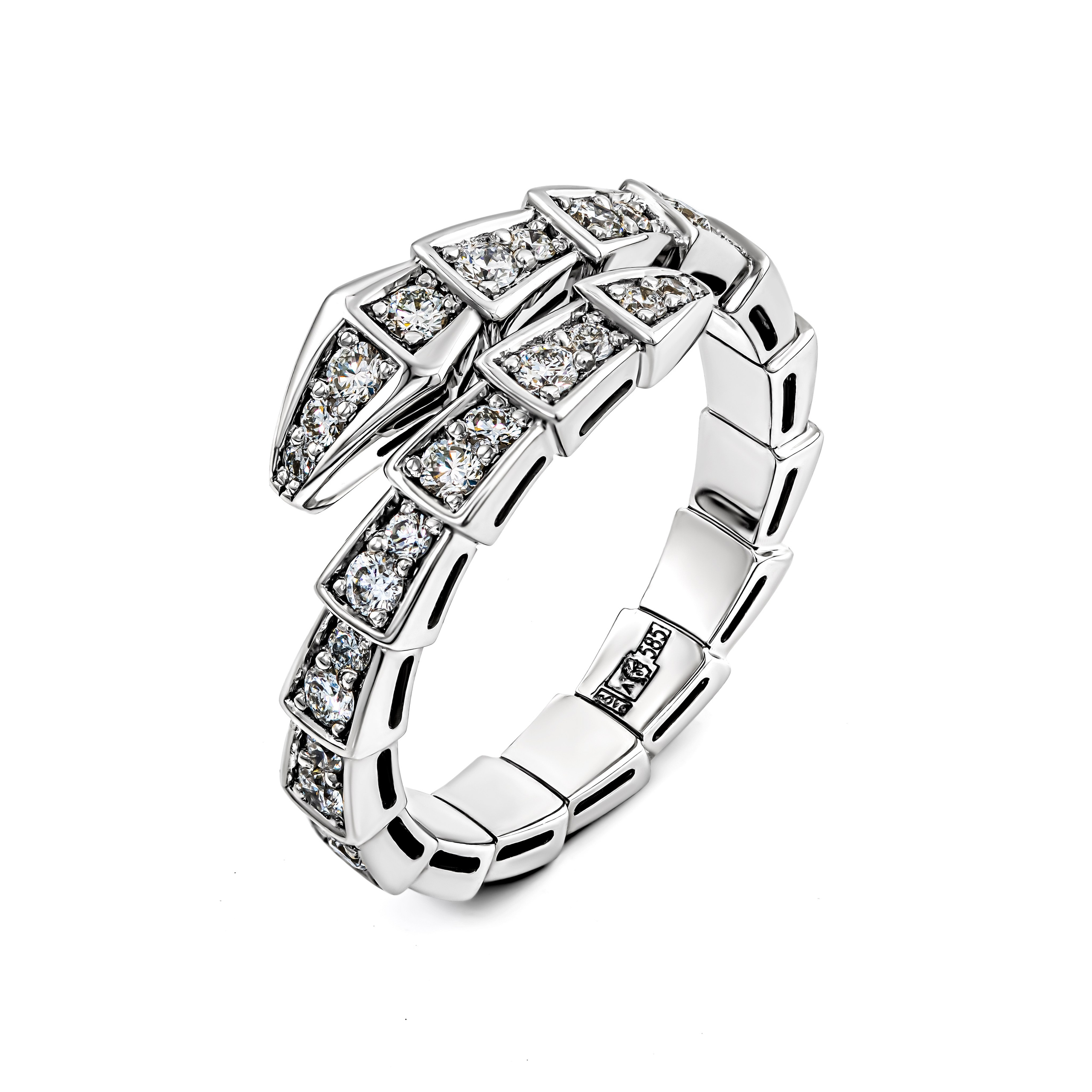 Каталожная съемка ювелирных украшений. Фотограф ювелирных украшений в Санкт-Петербурге Воробьева Мария