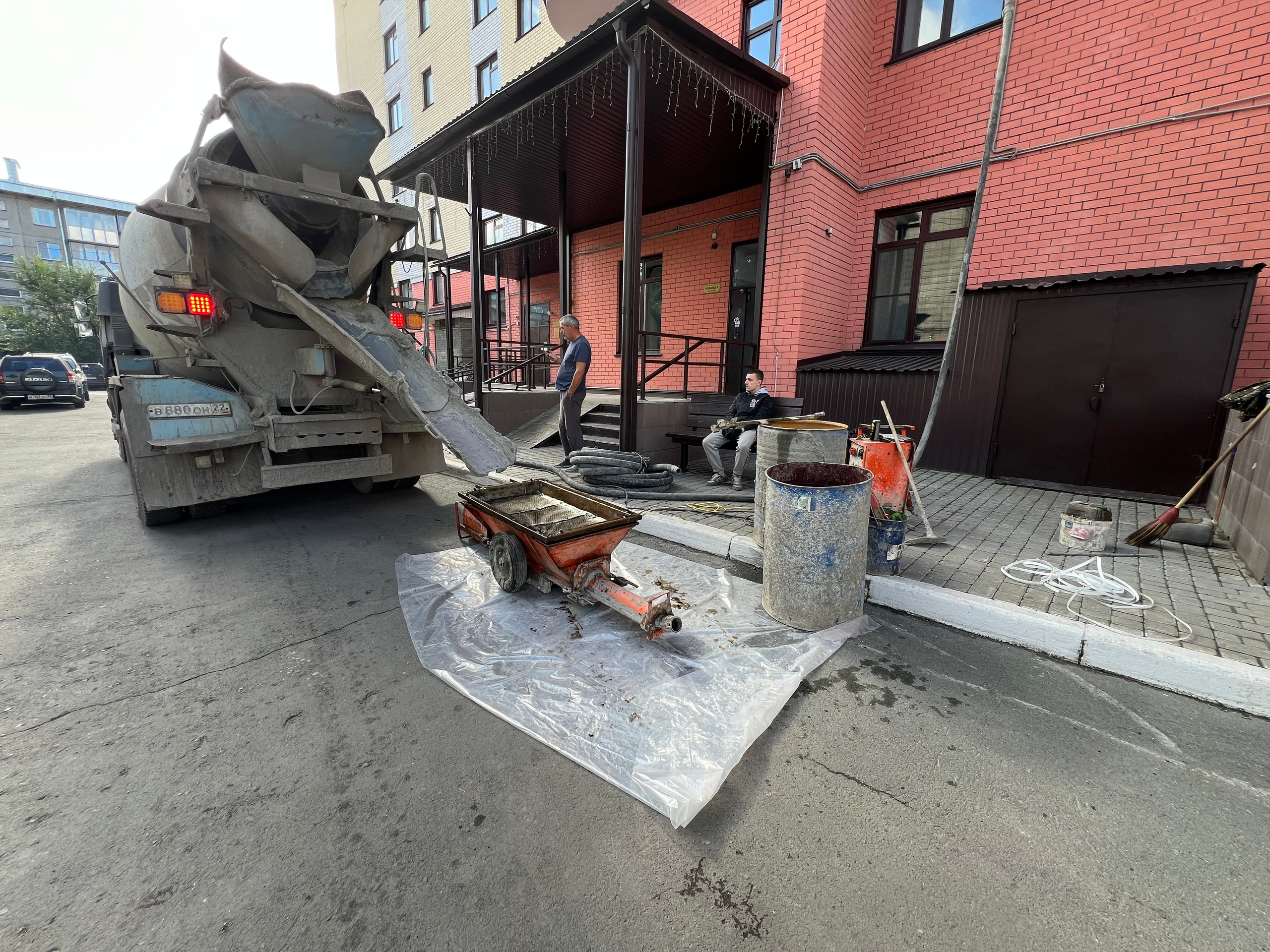 ТСЖ Строителей 33 Монтаж наплавляемой кровли