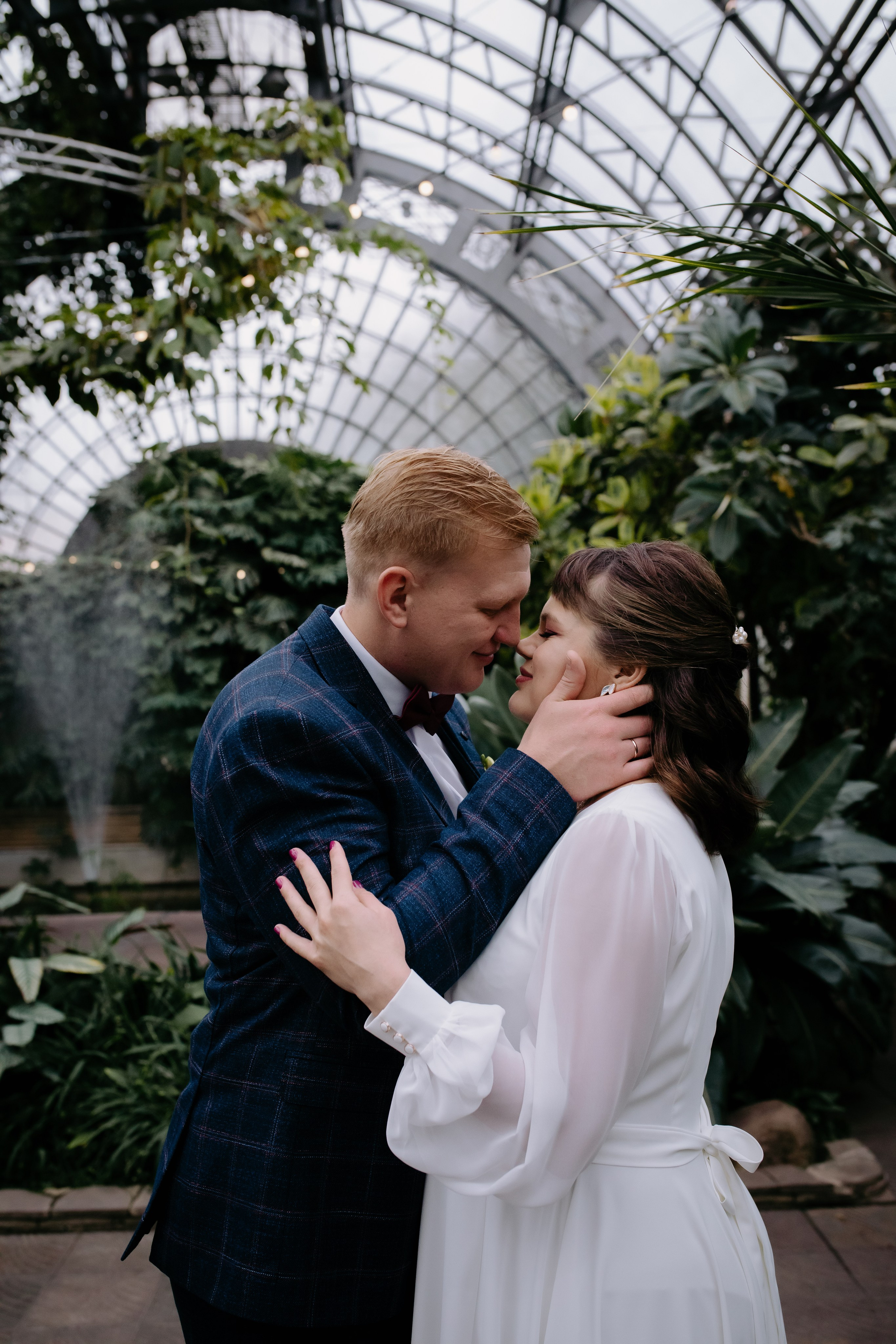 Свадьба во 2-м дворце бракосочетания в спб и Оранжерее Таврического сада. Фотограф в Санкт-Петербурге Разиля Идиятуллина