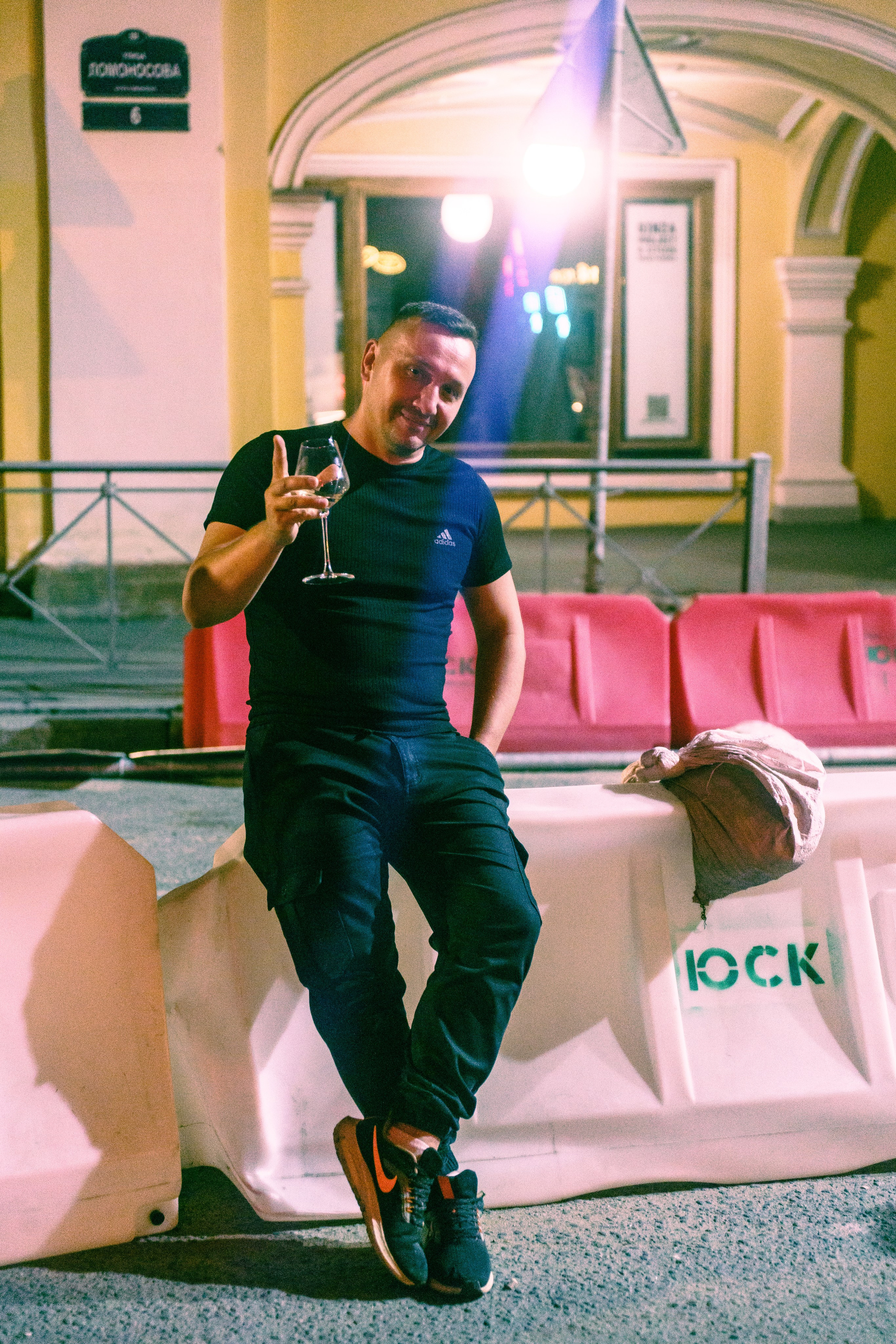 Бар разбитых сердец — 10/12 DJ's. Концертный и репортажный фотограф в Санкт-Петербурге Слава Пахомов