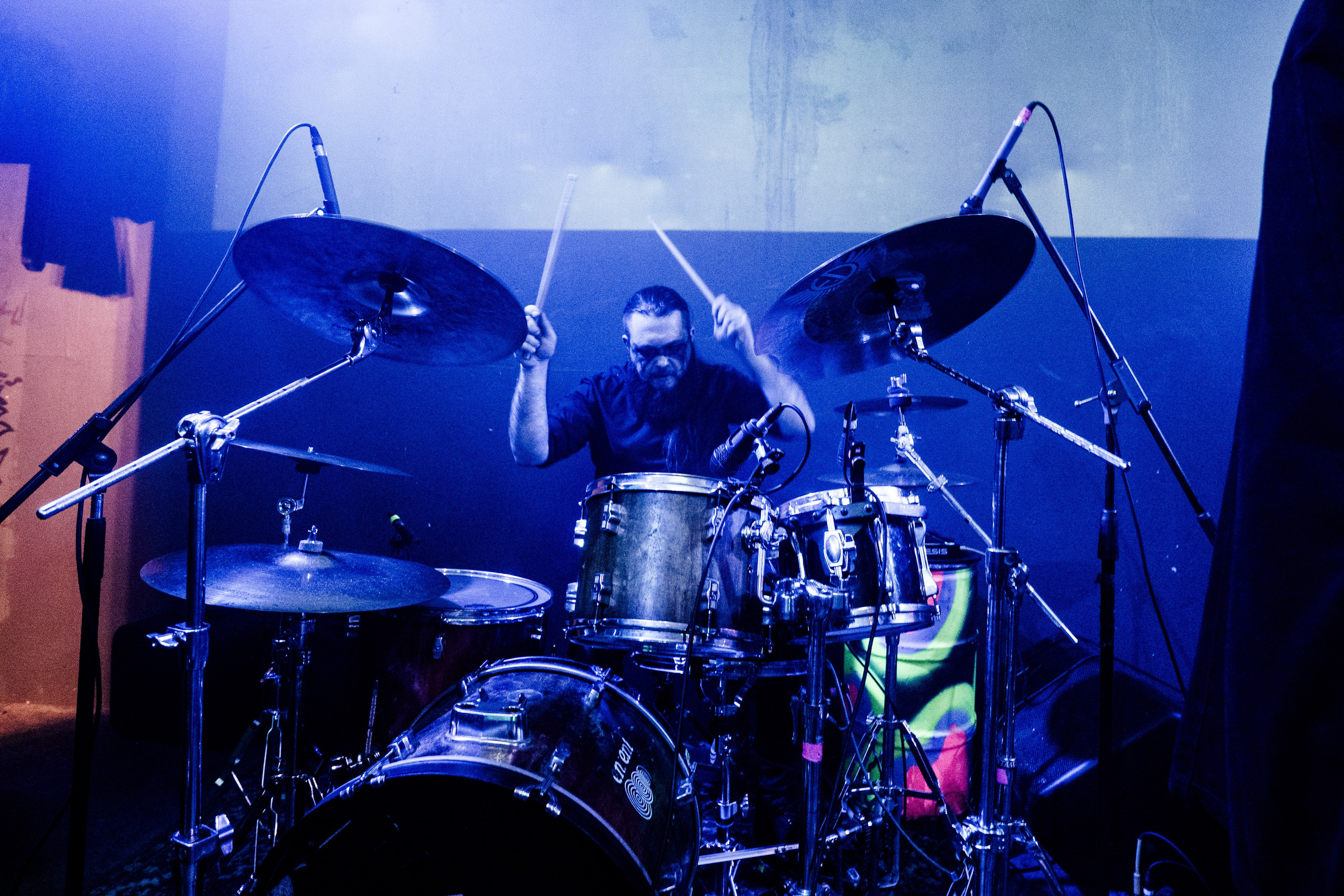 Inside the Rain|Ласточка. Концертный и репортажный фотограф в Санкт-Петербурге Слава Пахомов