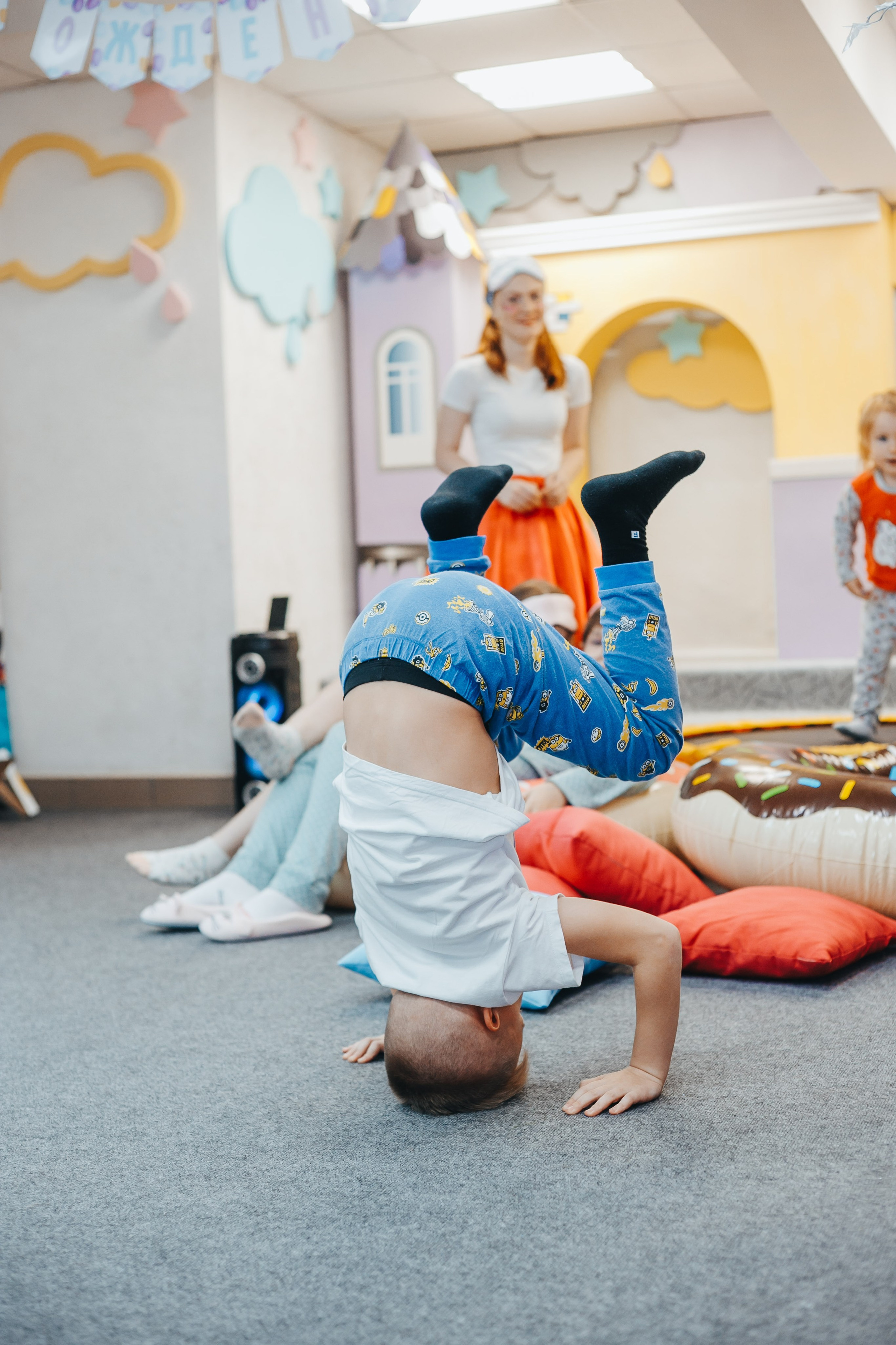 Сказка-холл. Репортажный (Event) фотограф в Барнауле | Даниил Маркин | Качество и вайб