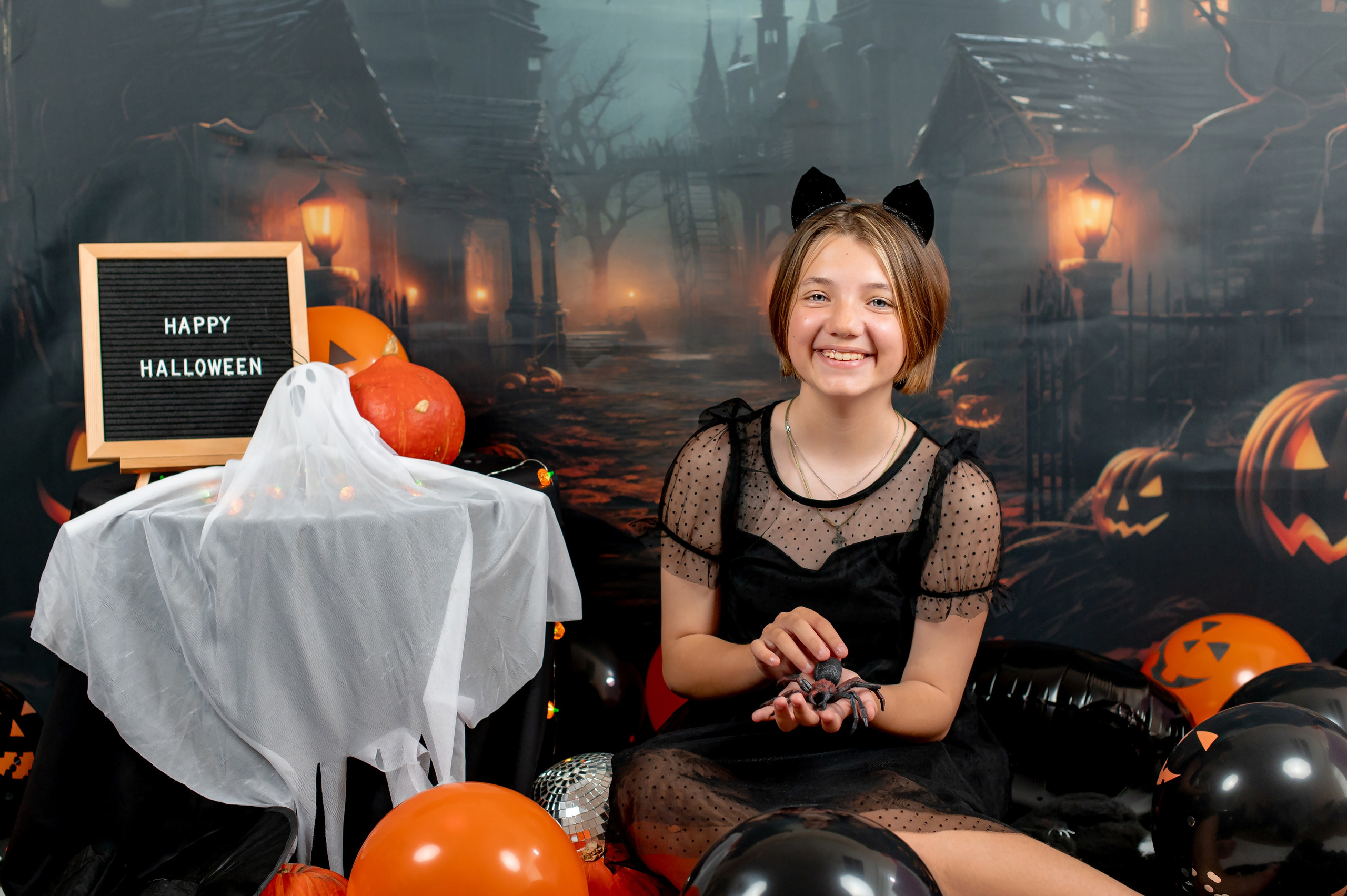 Halloween. Детский и семейный фотограф Эльмира Веселова. Детская фотостудия Мира. Фотосессия на годик