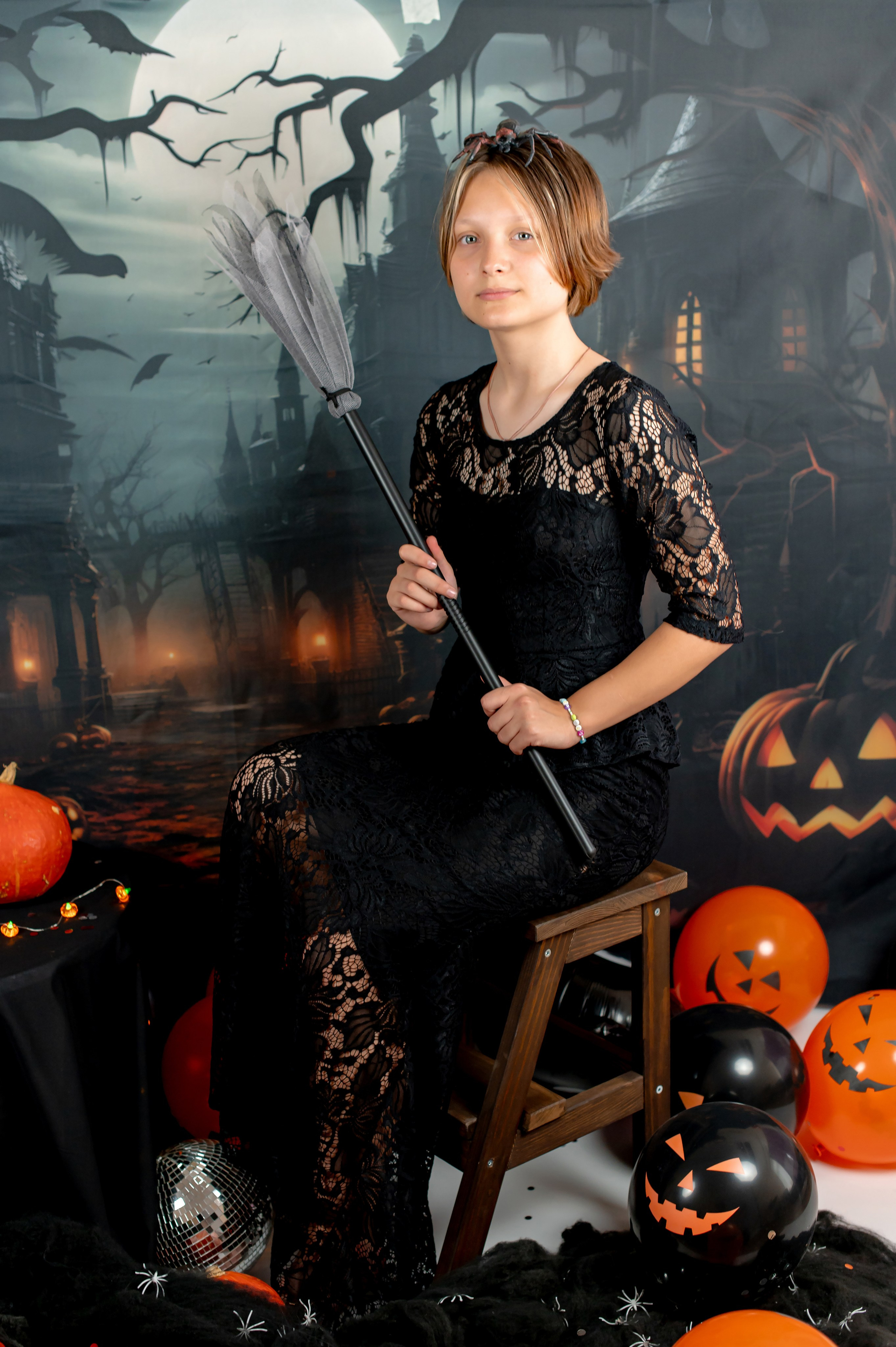 Halloween. Детский и семейный фотограф Эльмира Веселова. Детская фотостудия Мира. Фотосессия на годик