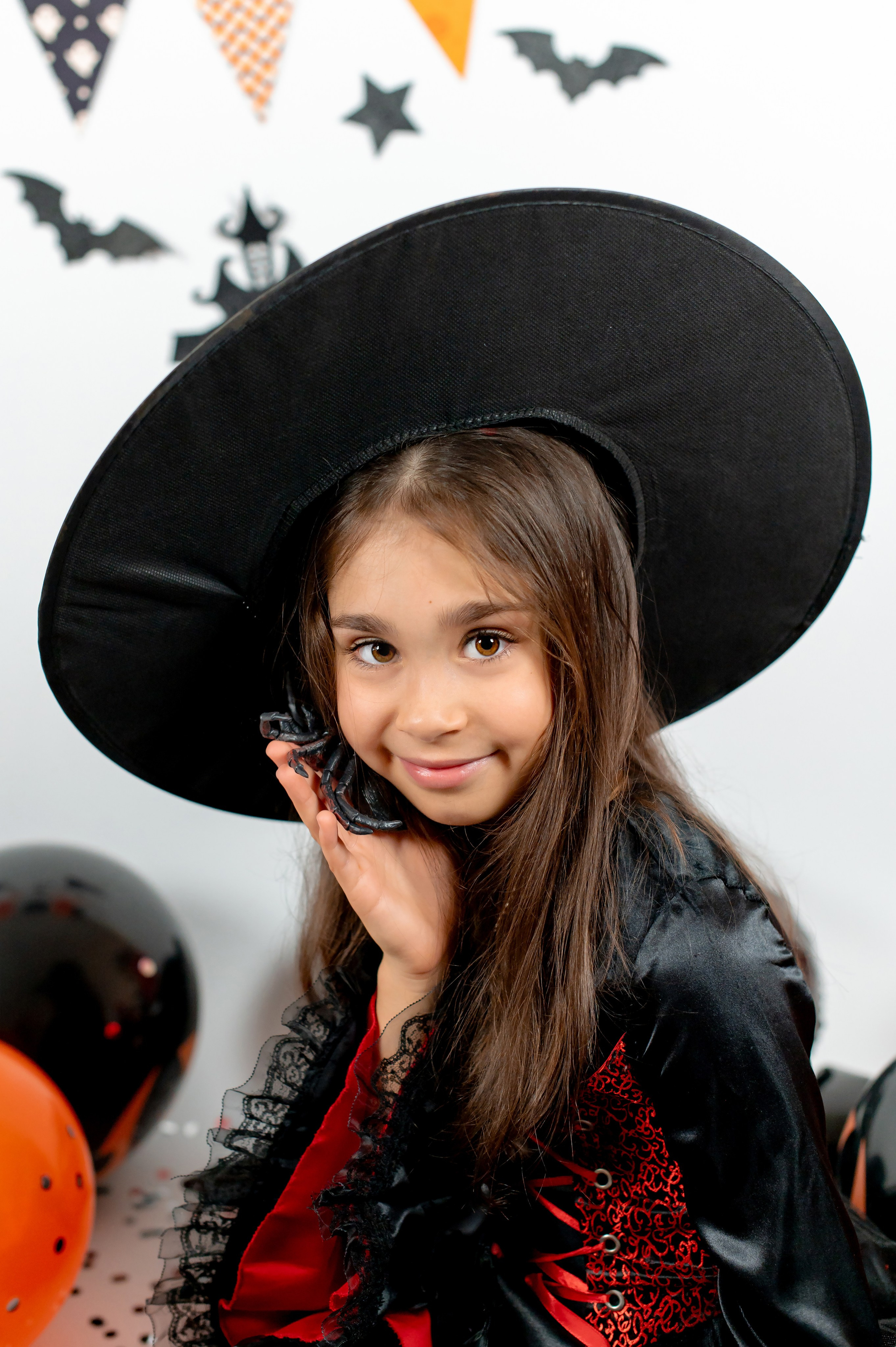 Halloween. Детский и семейный фотограф Эльмира Веселова. Детская фотостудия Мира. Фотосессия на годик