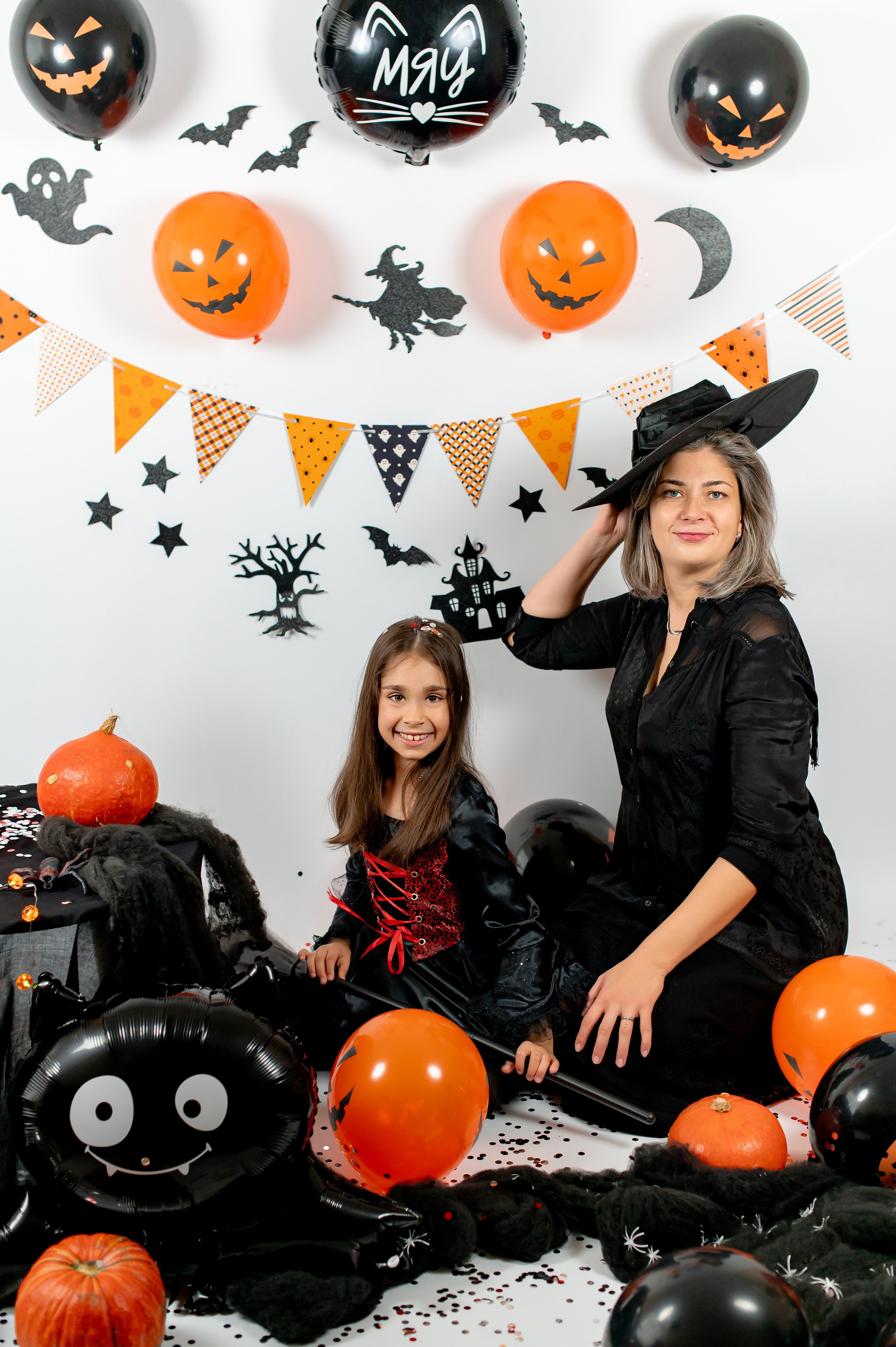 Halloween. Детский и семейный фотограф Эльмира Веселова. Детская фотостудия Мира. Фотосессия на годик