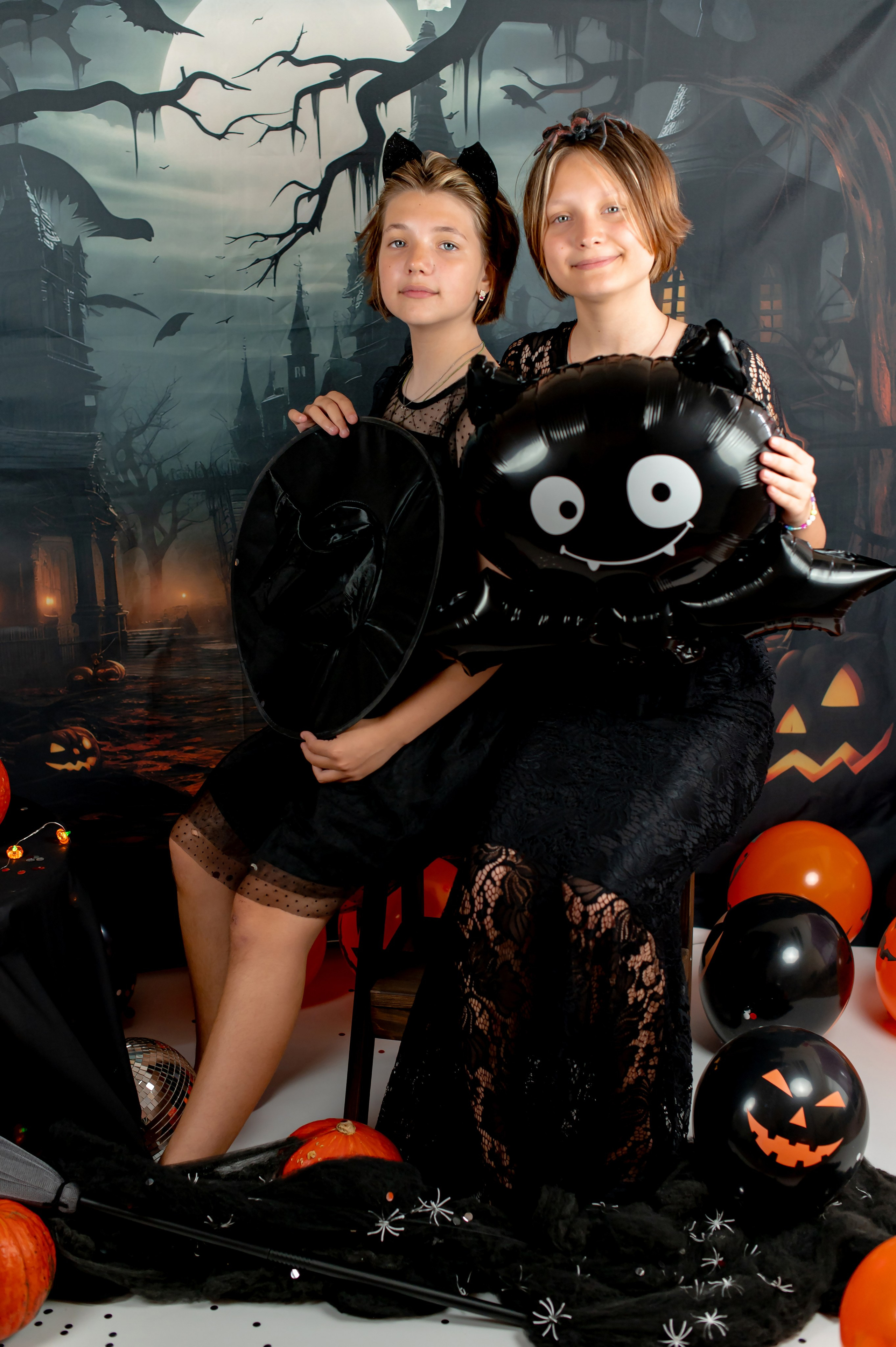 Halloween. Детский и семейный фотограф Эльмира Веселова. Детская фотостудия Мира. Фотосессия на годик