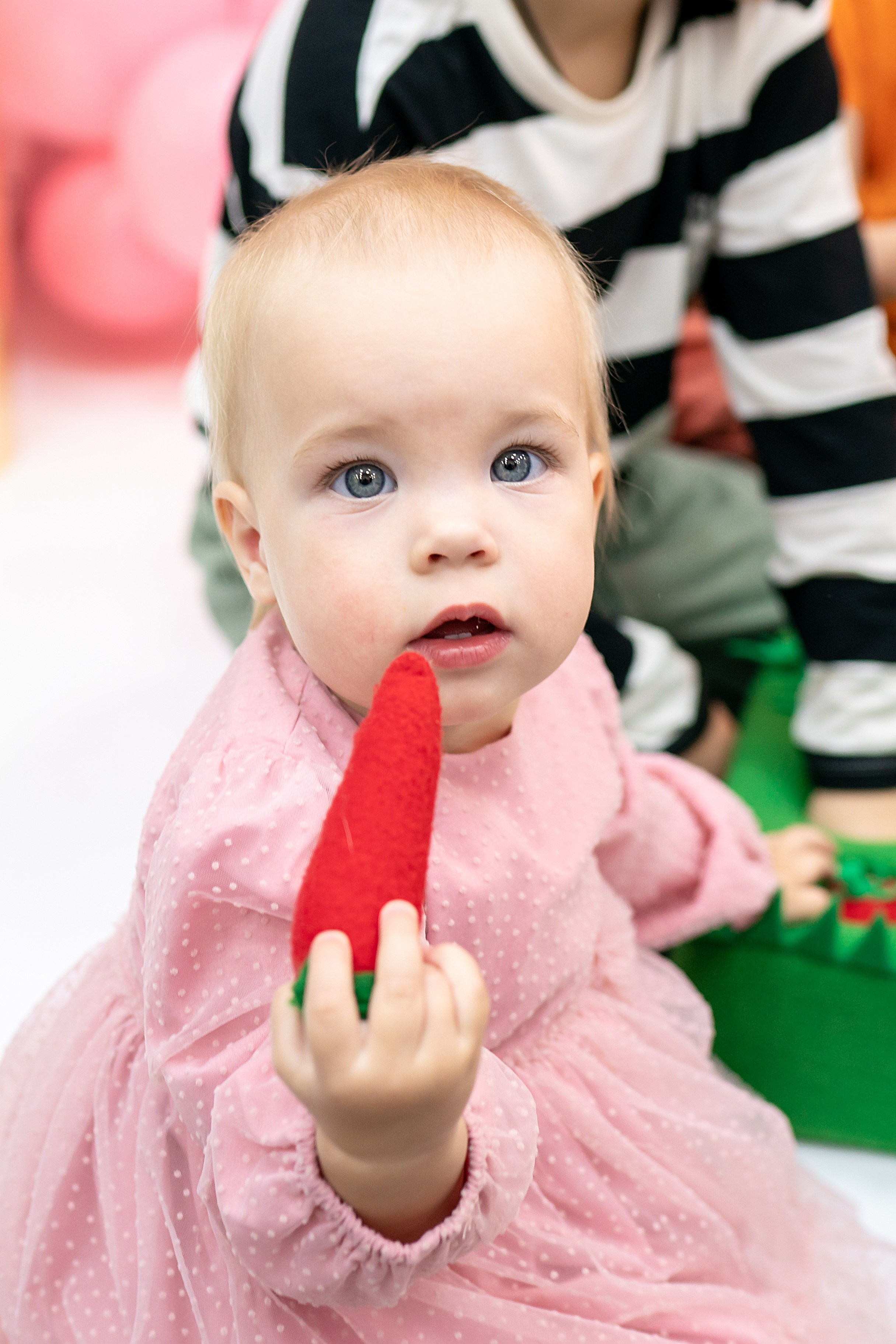 Годик Марии. Фотограф на Крещение и Венчание в Красноярске Рамазанова Юлия