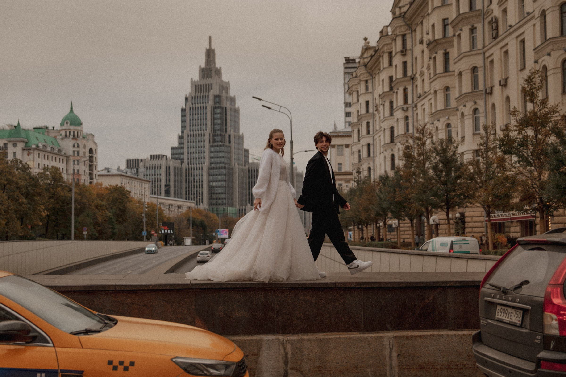 Д ♡ Е — Пушистая верность и клубника на торте. Свадебный и портретный фотограф в Москве, Светлана Янковая