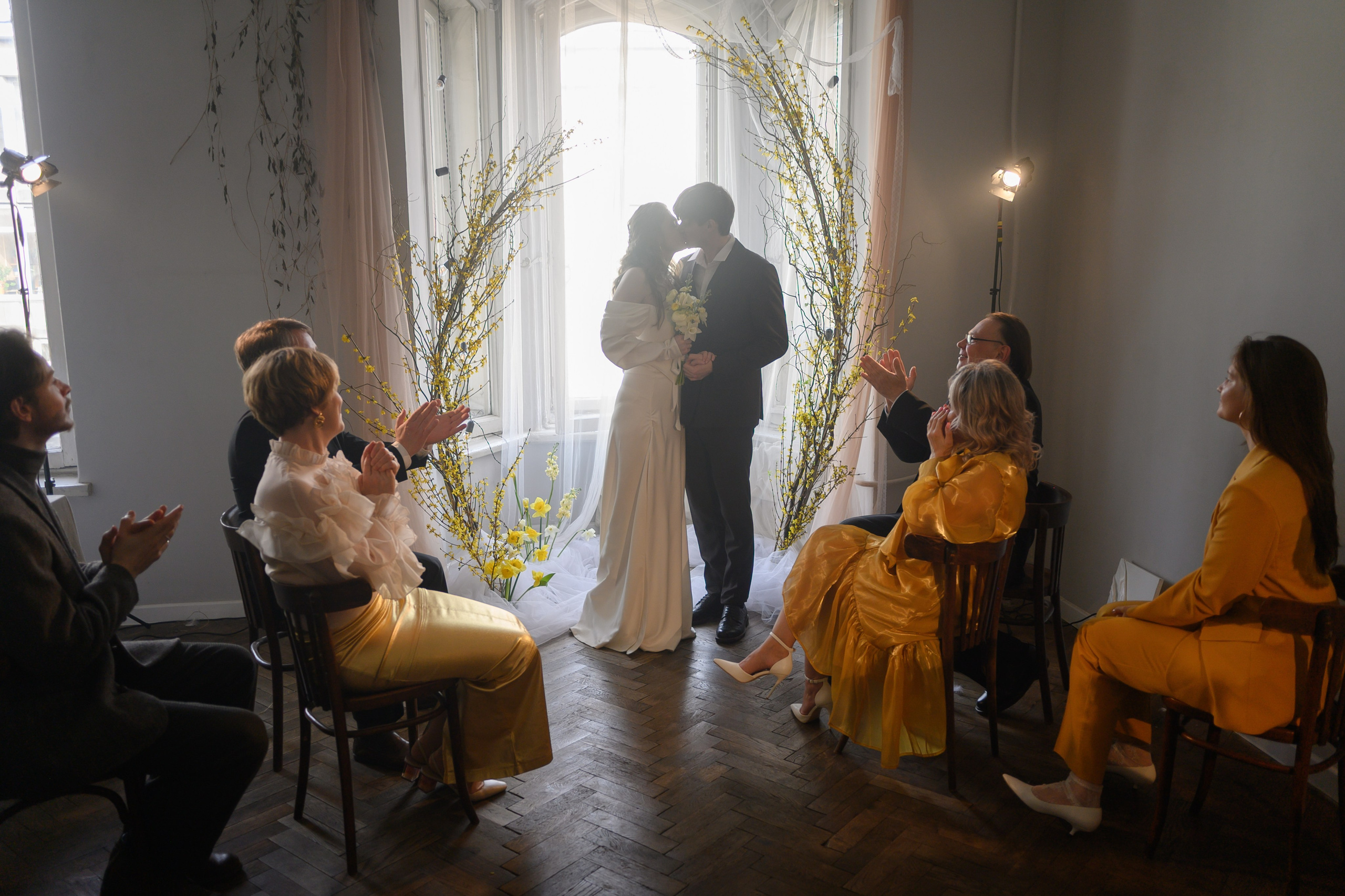 Питерский свадебный ужин и крыши…). Свадебный фотограф Тюмень Анастасия Битная