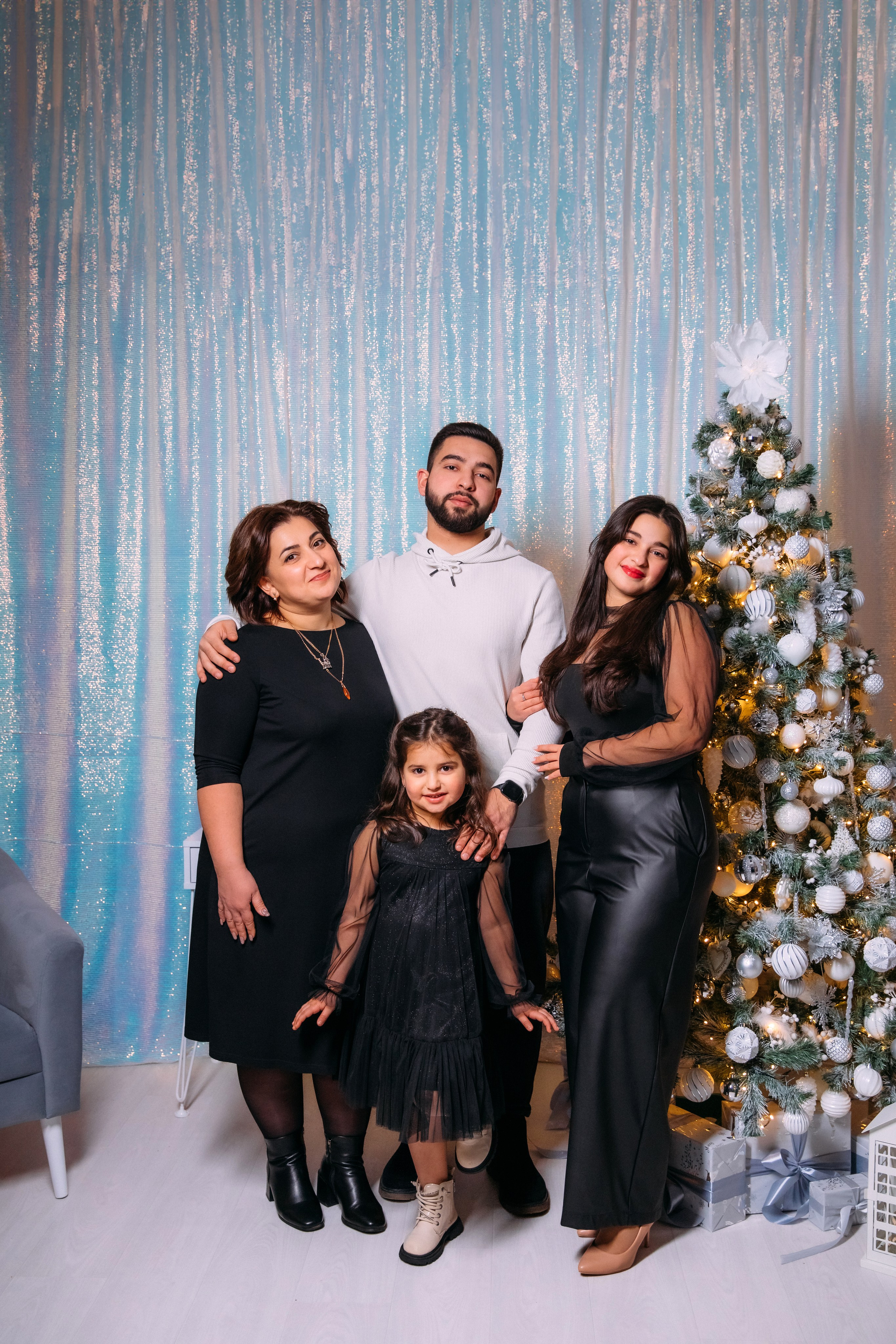 НОВЫЙ 2024 ГОД. Женский и семейный фотограф Елена Петрова