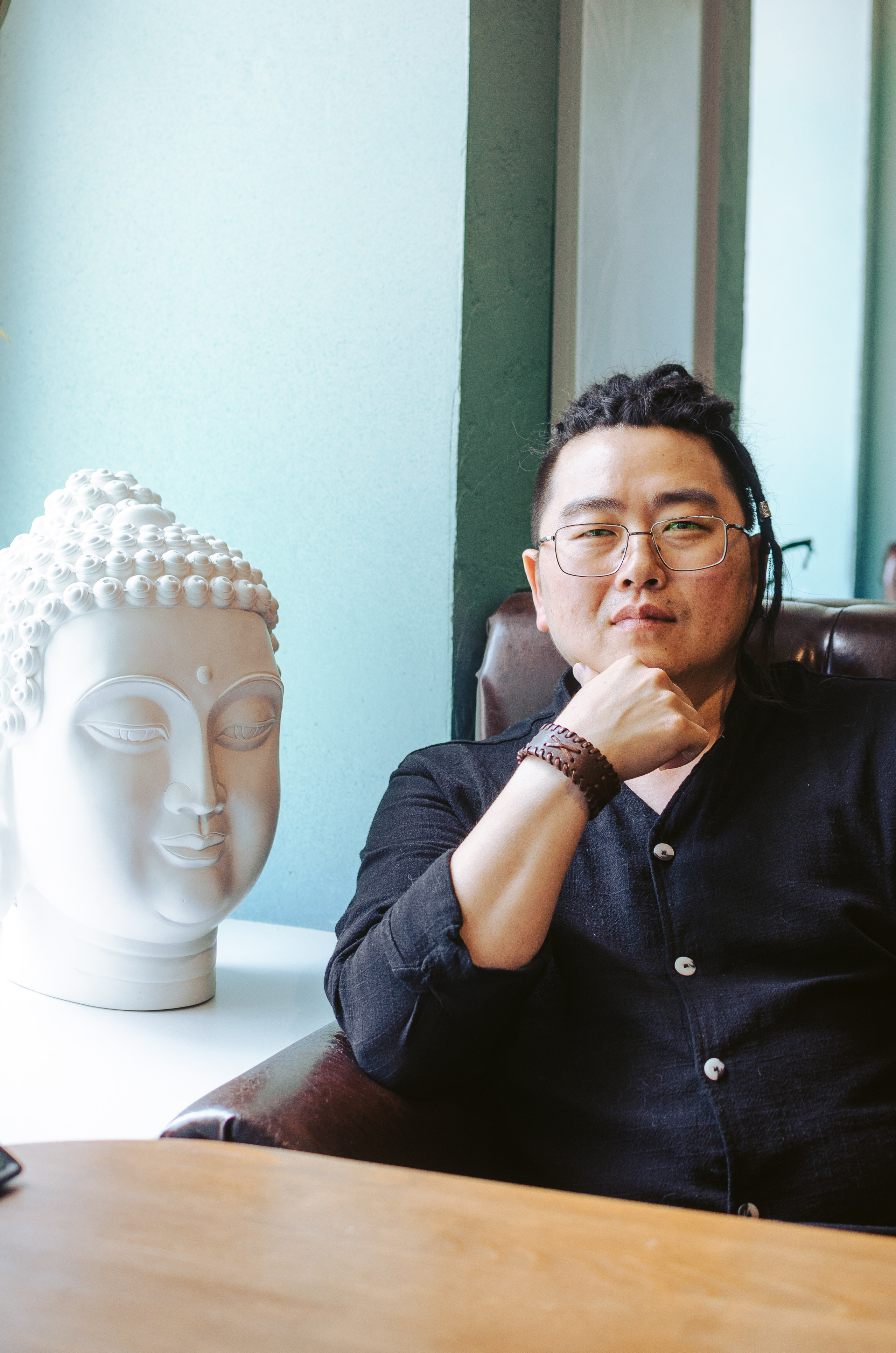 Анатолий. КВЭЛ — Кто Все Эти Люди