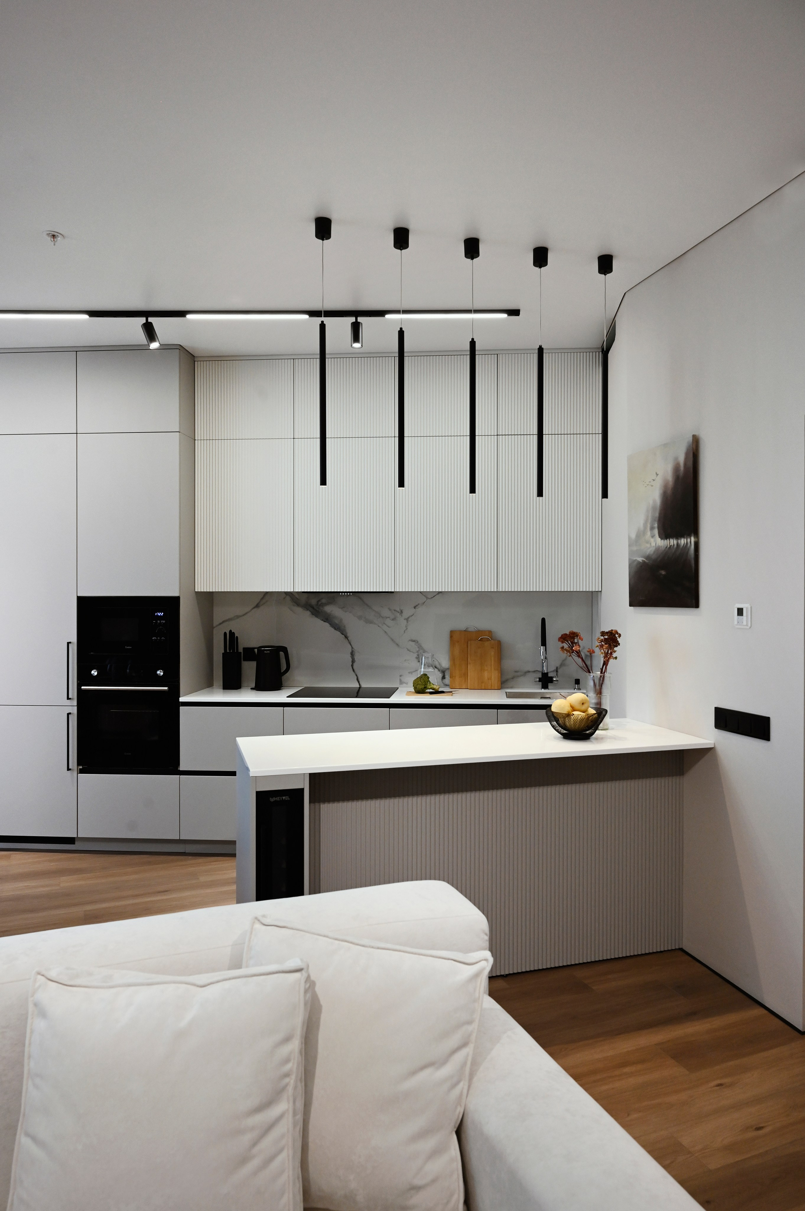 Башня Исеть дизайнер Вероника Миллер. Мебель на заказ