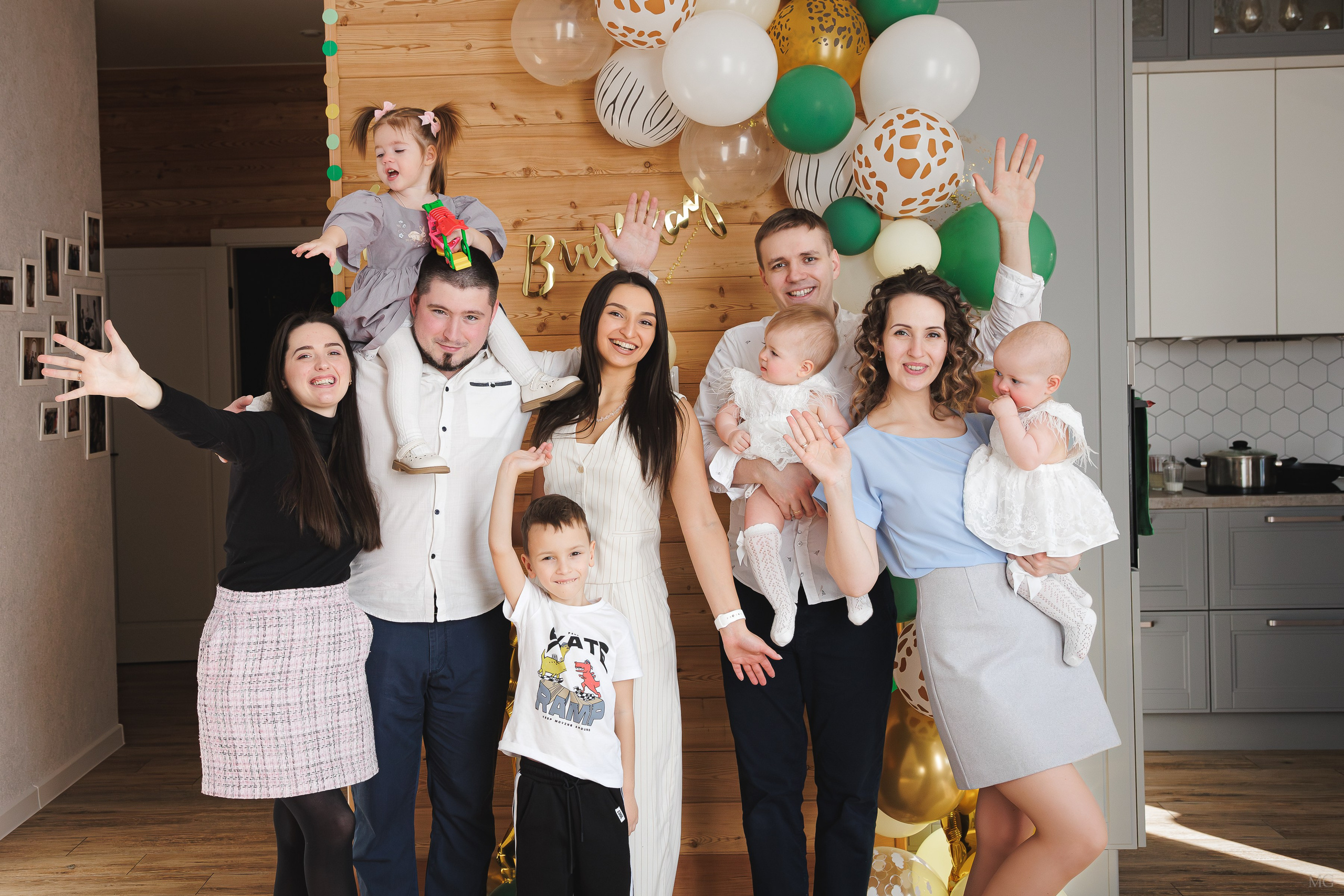 Годовасия. Маша Гонтарь Семейный домашний репортажный фотограф в Санкт-Петербурге