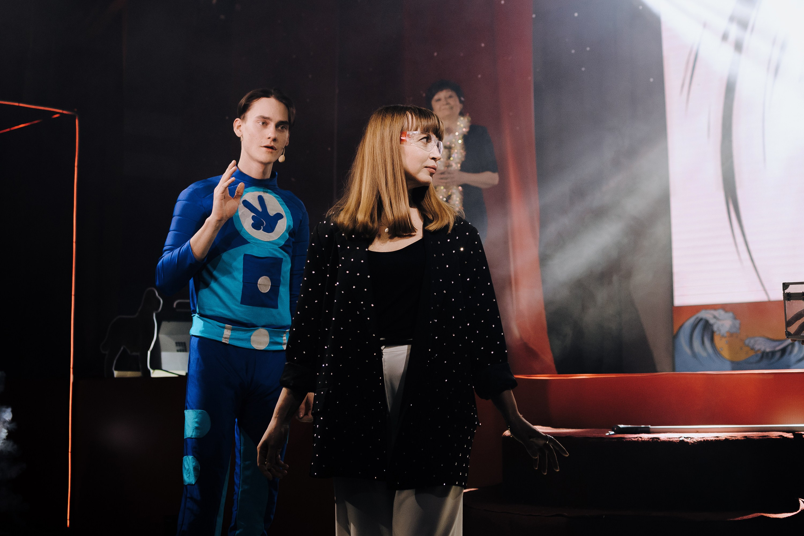 СПЕКТАКЛЬ «ВОЛШЕБНЫЕ ОЧКИ» ОПТИК-ЦЕНТР. Репортажный фотограф Зуев Роман г. Челябинск