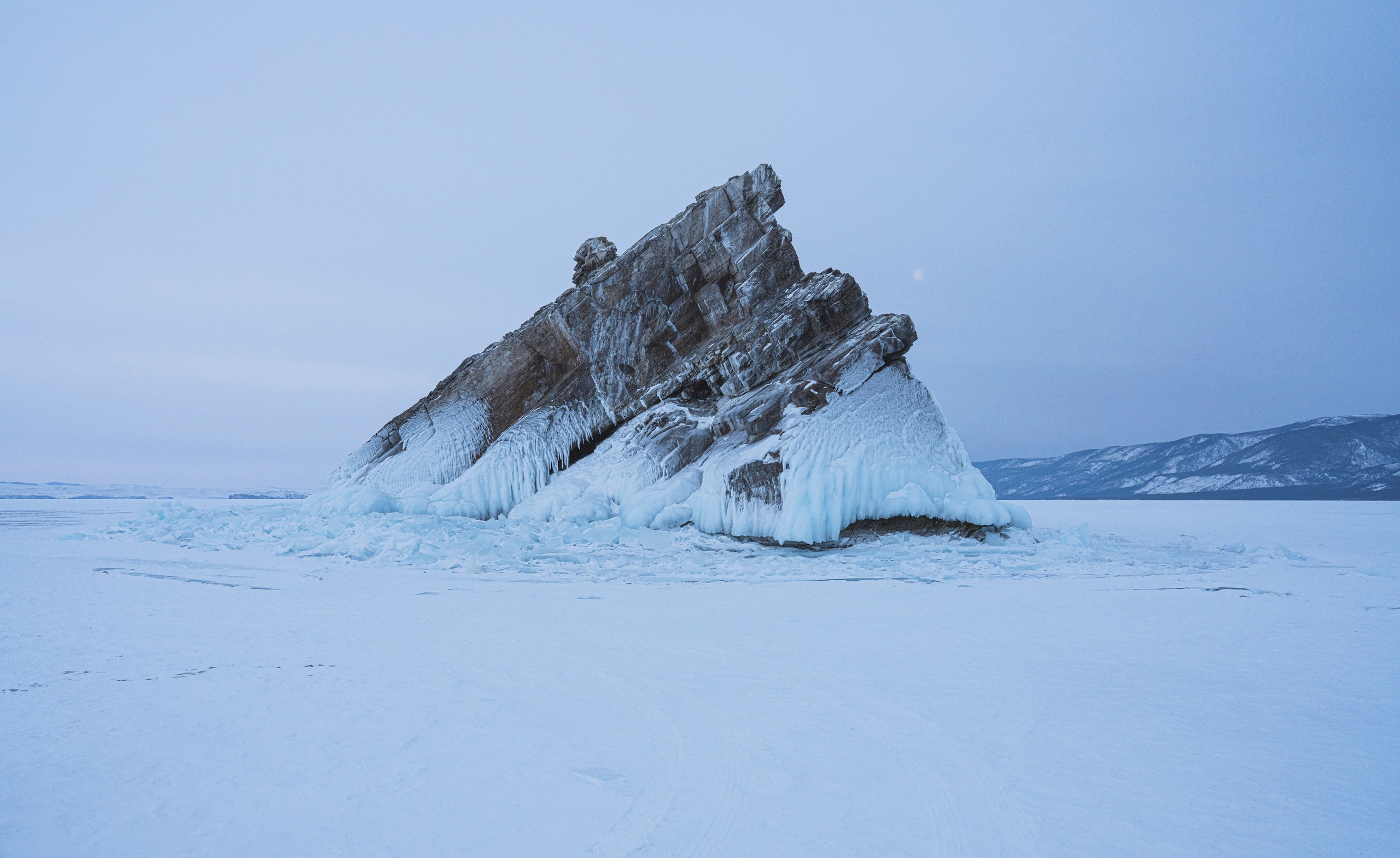 Байкал (март 2021). Фотограф Сергей Танков