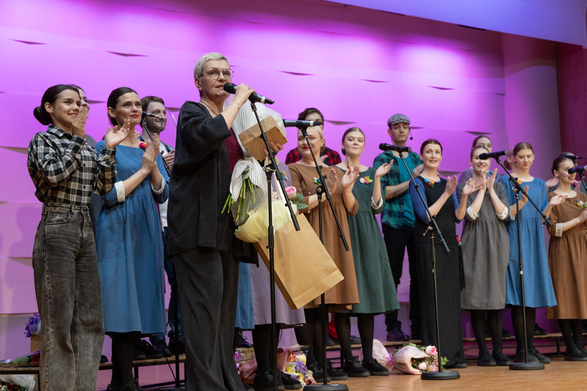 Молодежный эстрадный хор Вологодского областного колледжа искусств