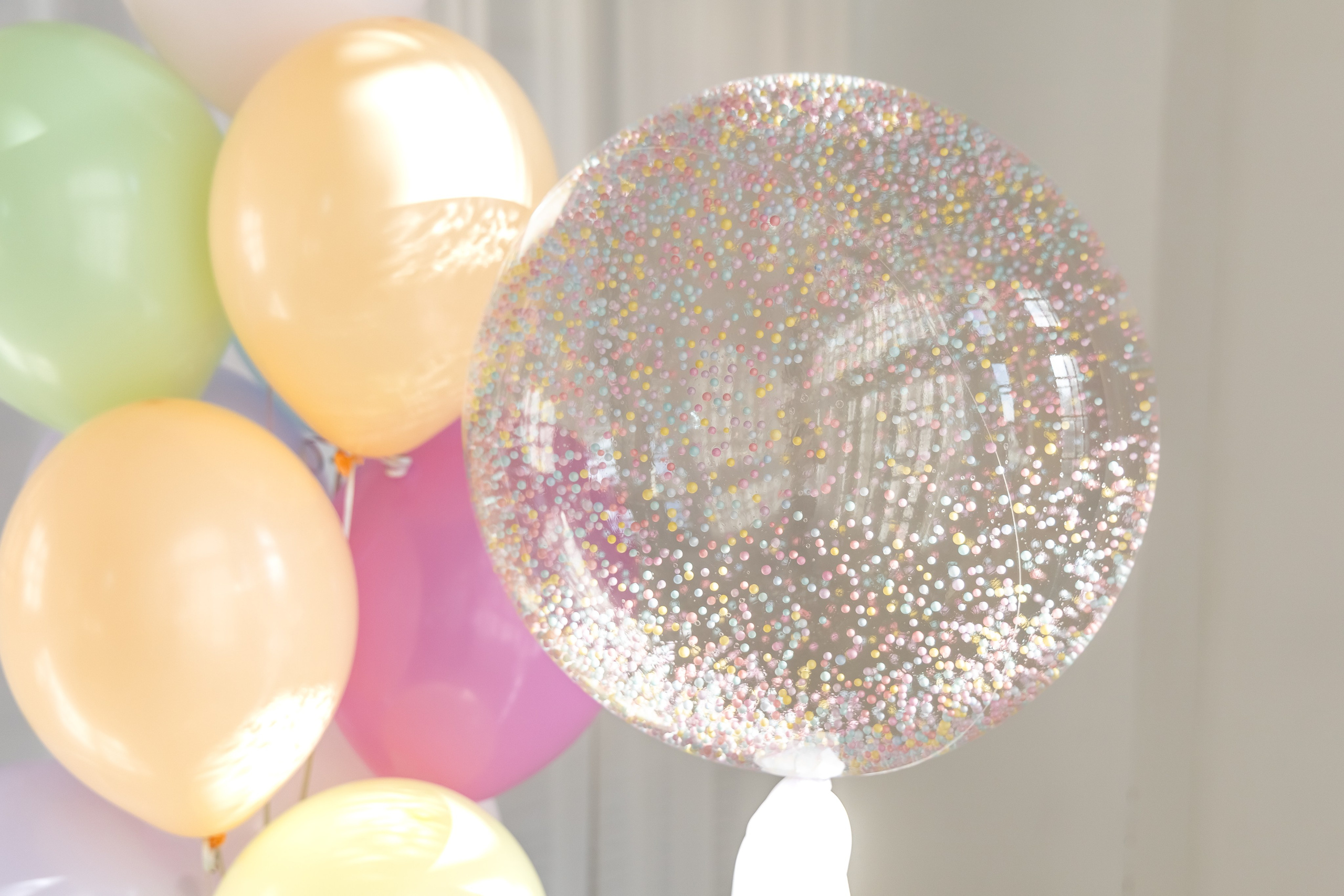 Детские цифры и композиции. Доставка воздушных шаров по Санкт-Петербургу и лен. области