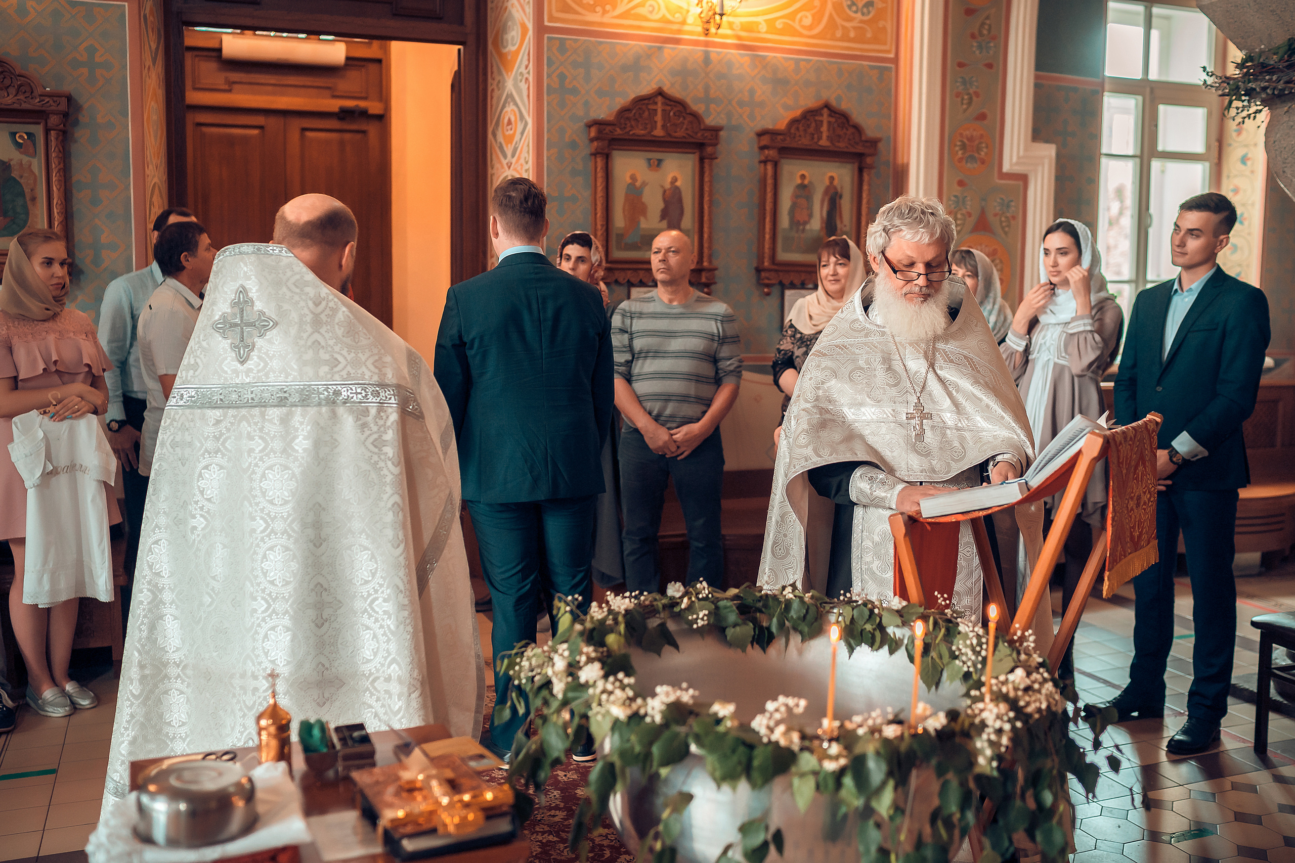 Крещение ребенка в Красноярске, Иоанна Предтечи. Фотограф на Крещение и Венчание в Красноярске Рамазанова Юлия