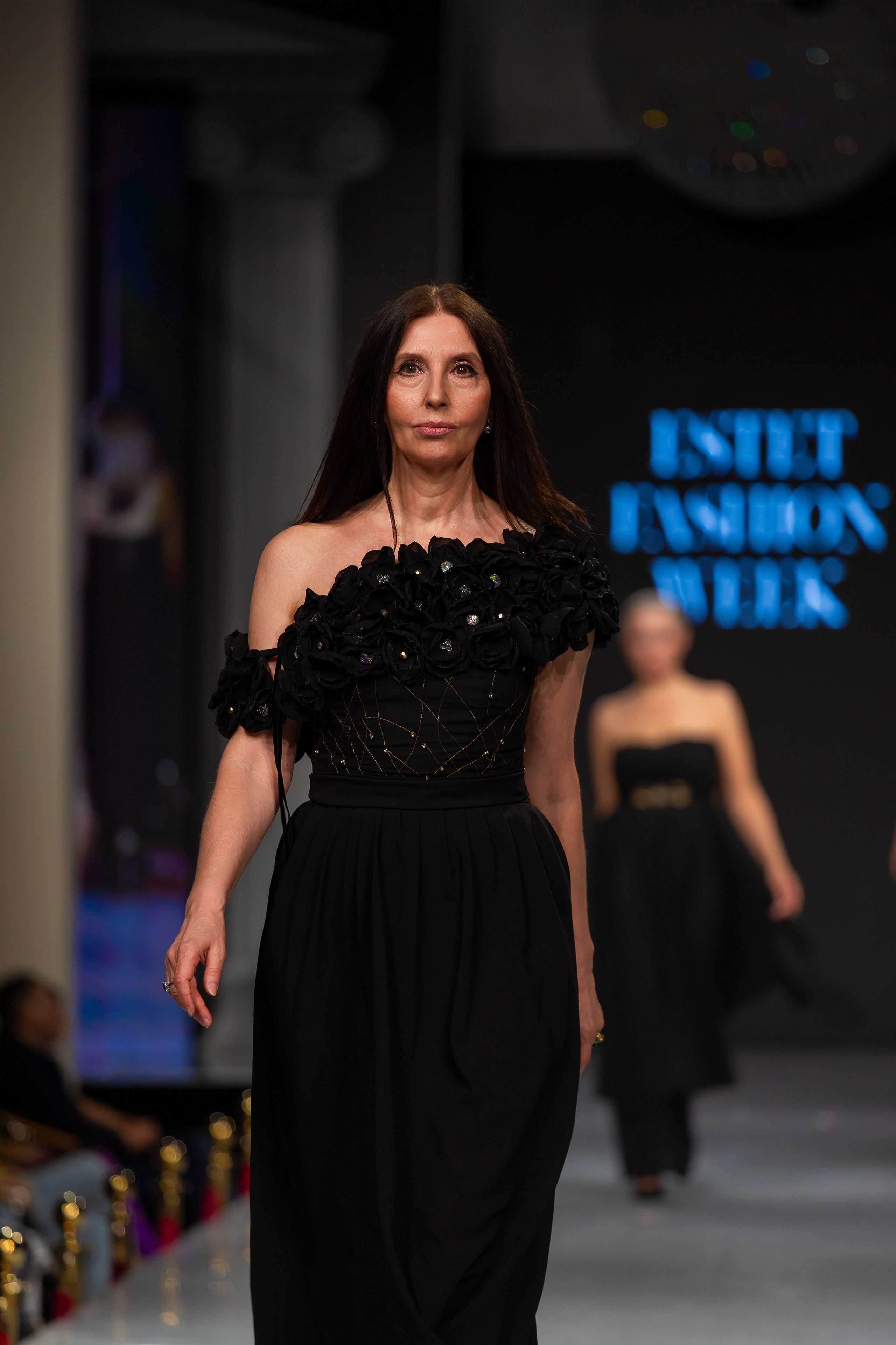 Estet Fashion Week. Photomantis