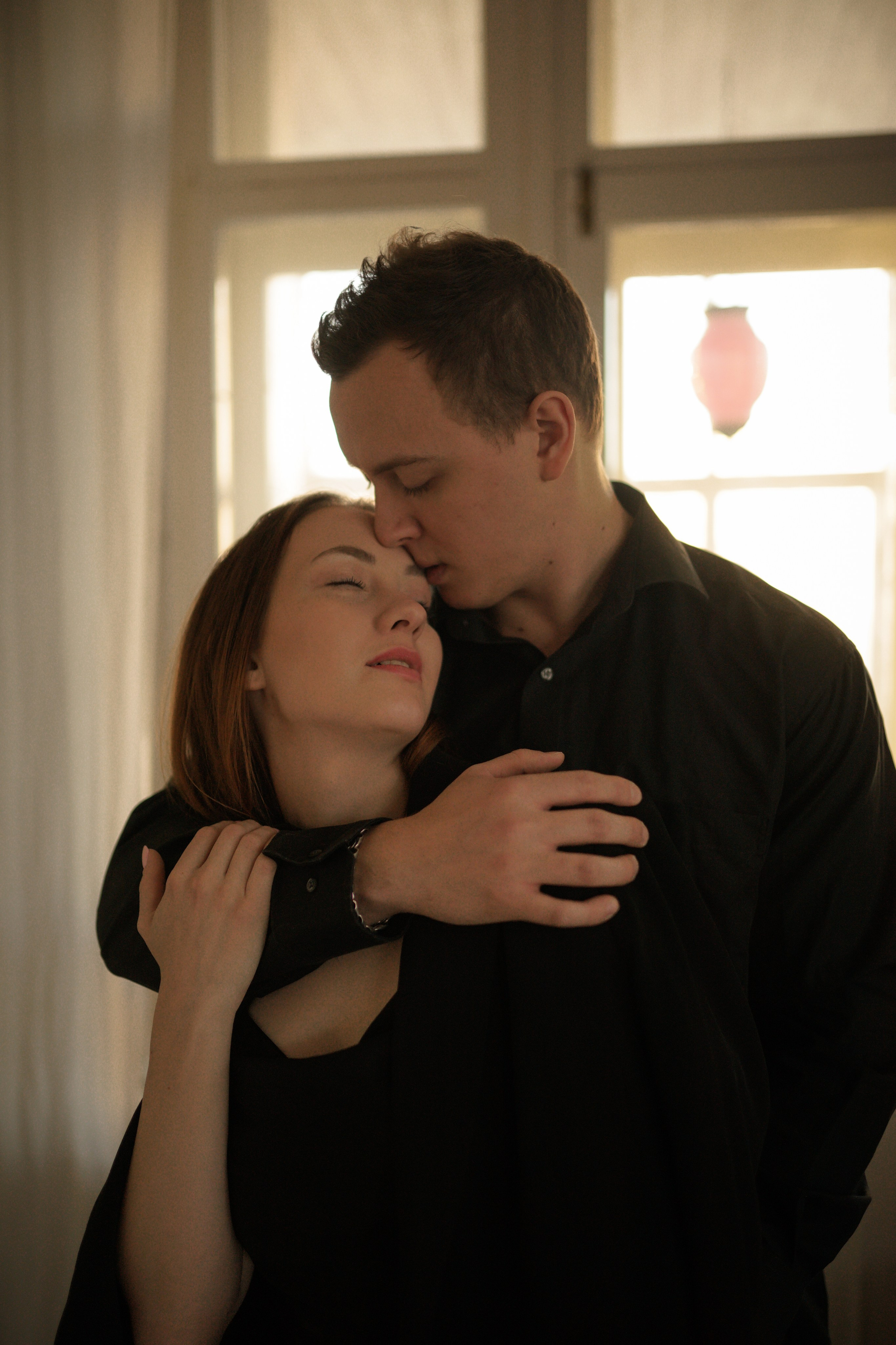 Черное-белое