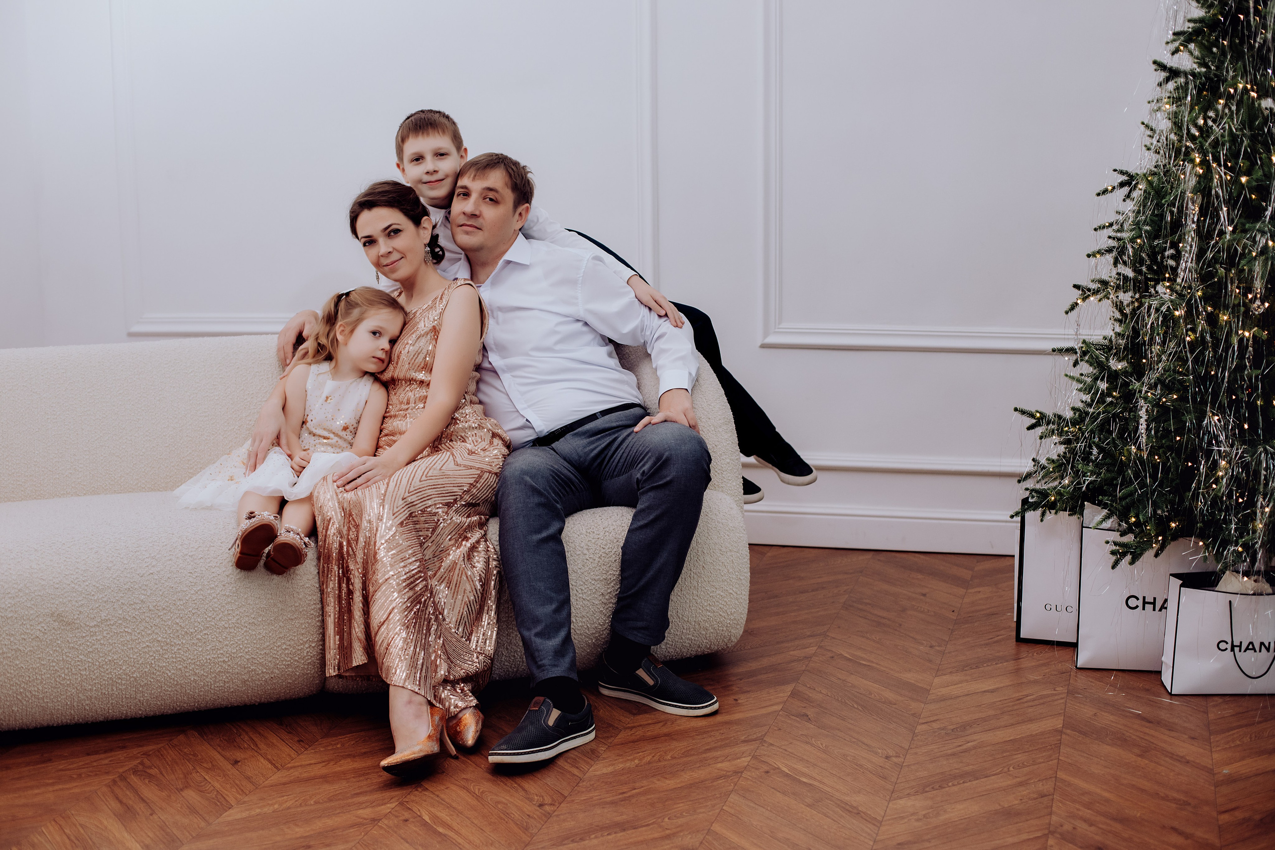 Юля и семья Аура. Семейный и детский фотограф в Краснодаре Катя Гор