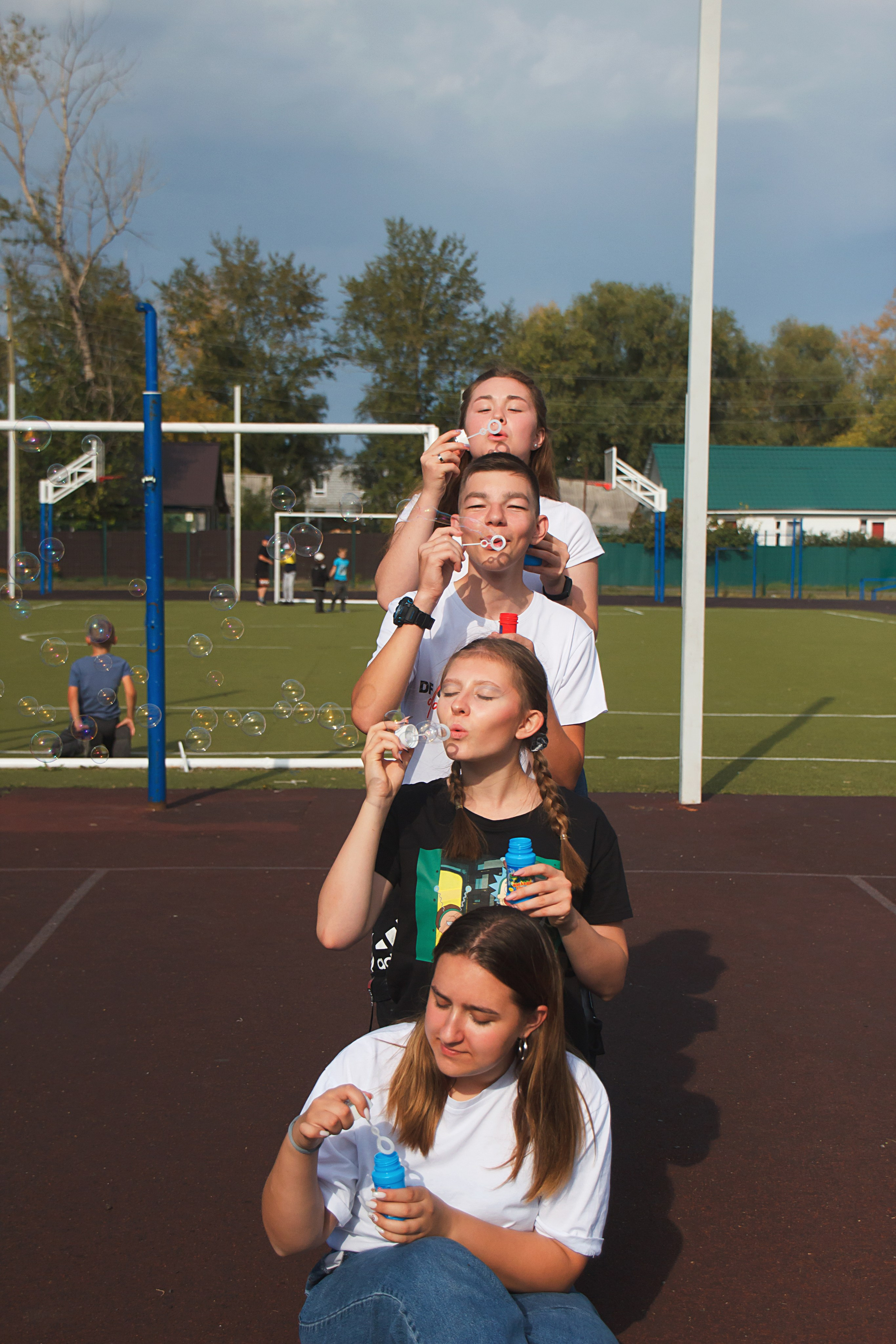 Выпускной альбом 2023. Фотограф и видеограф в Омск/Москва Сащенко Лера