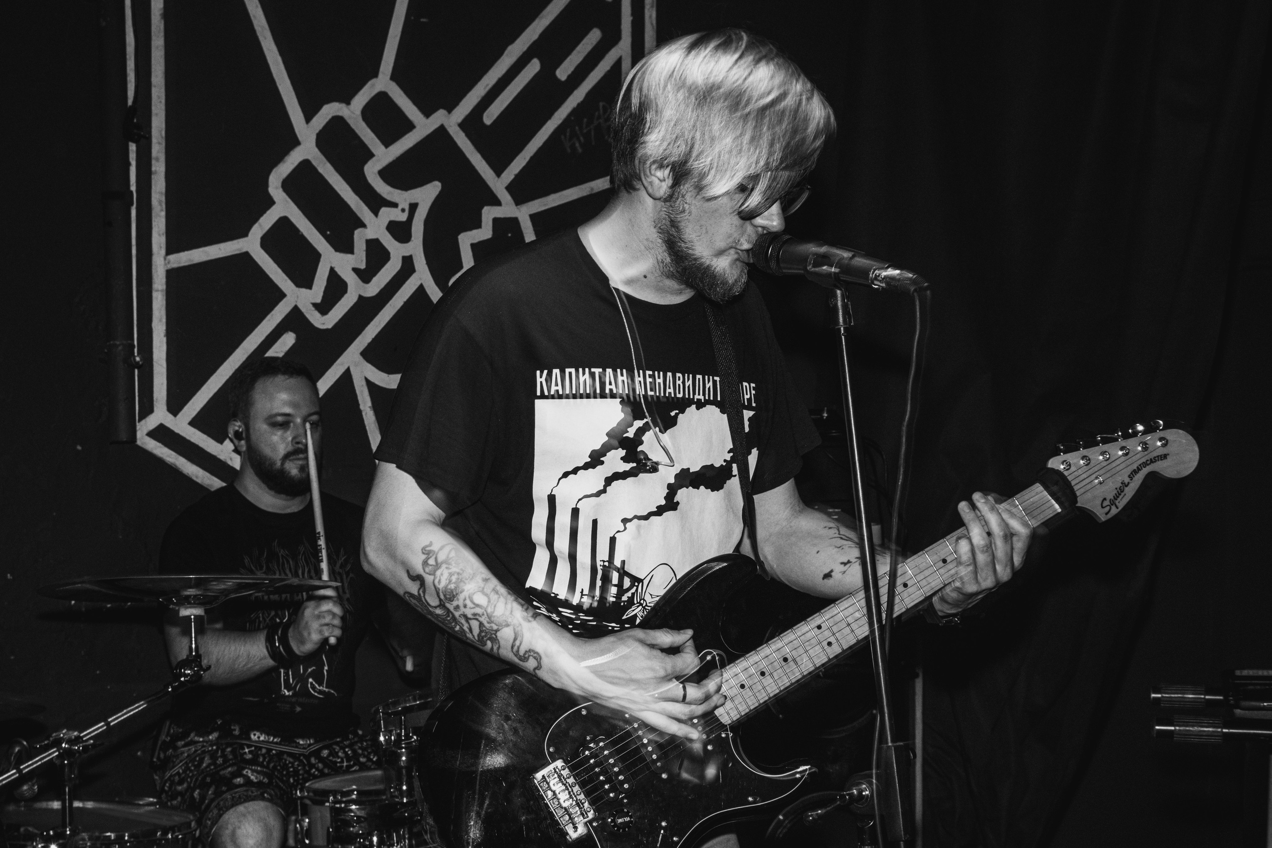 Ютани & о т м е ж & Вещи в картонной коробке 08.08.2025. Репортажный фотограф в Москве Legiodot