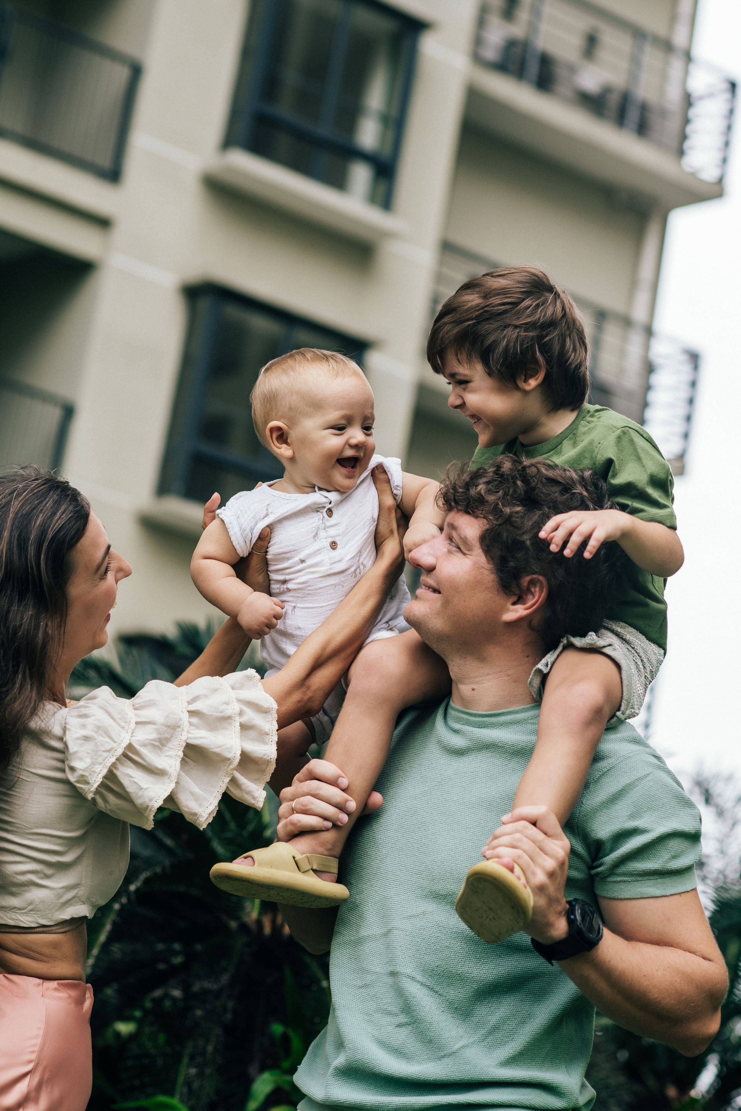 Семья Пети и Ксюши. Семейный Lifestyle фотограф в Саратове Жанна Суркова