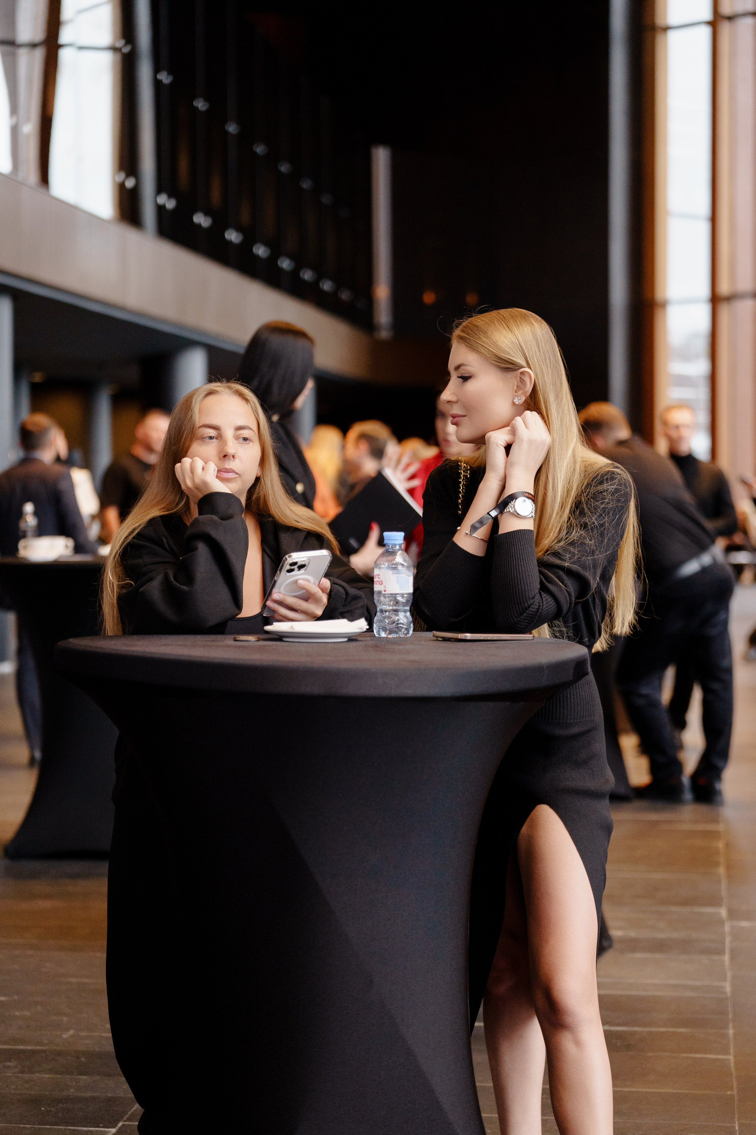 Фотограф репортажный на конференцию/форум в Москве. Репортажный фотограф в Москве Саша Дружинина