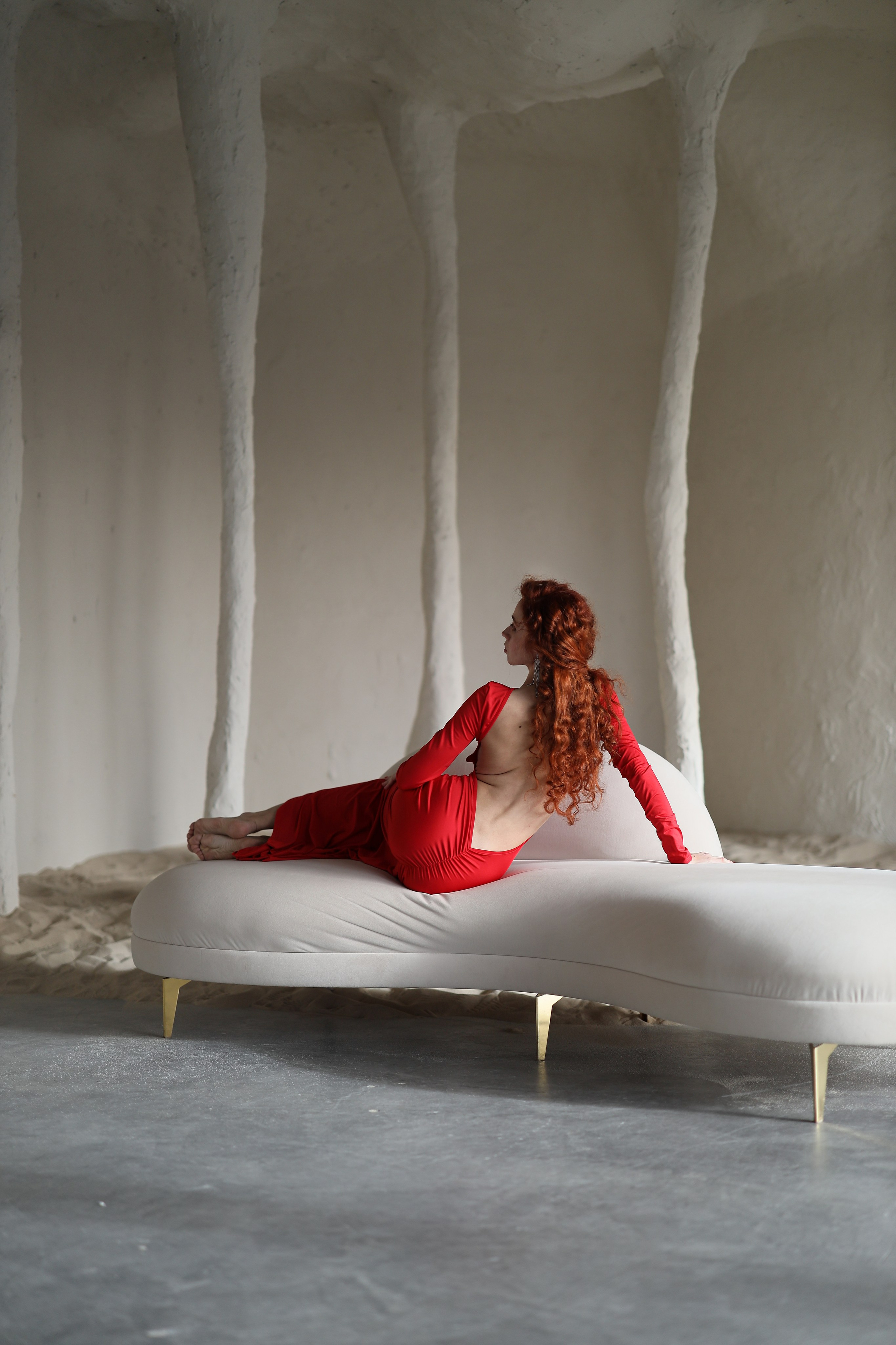 фотосессия девушка в красном платье