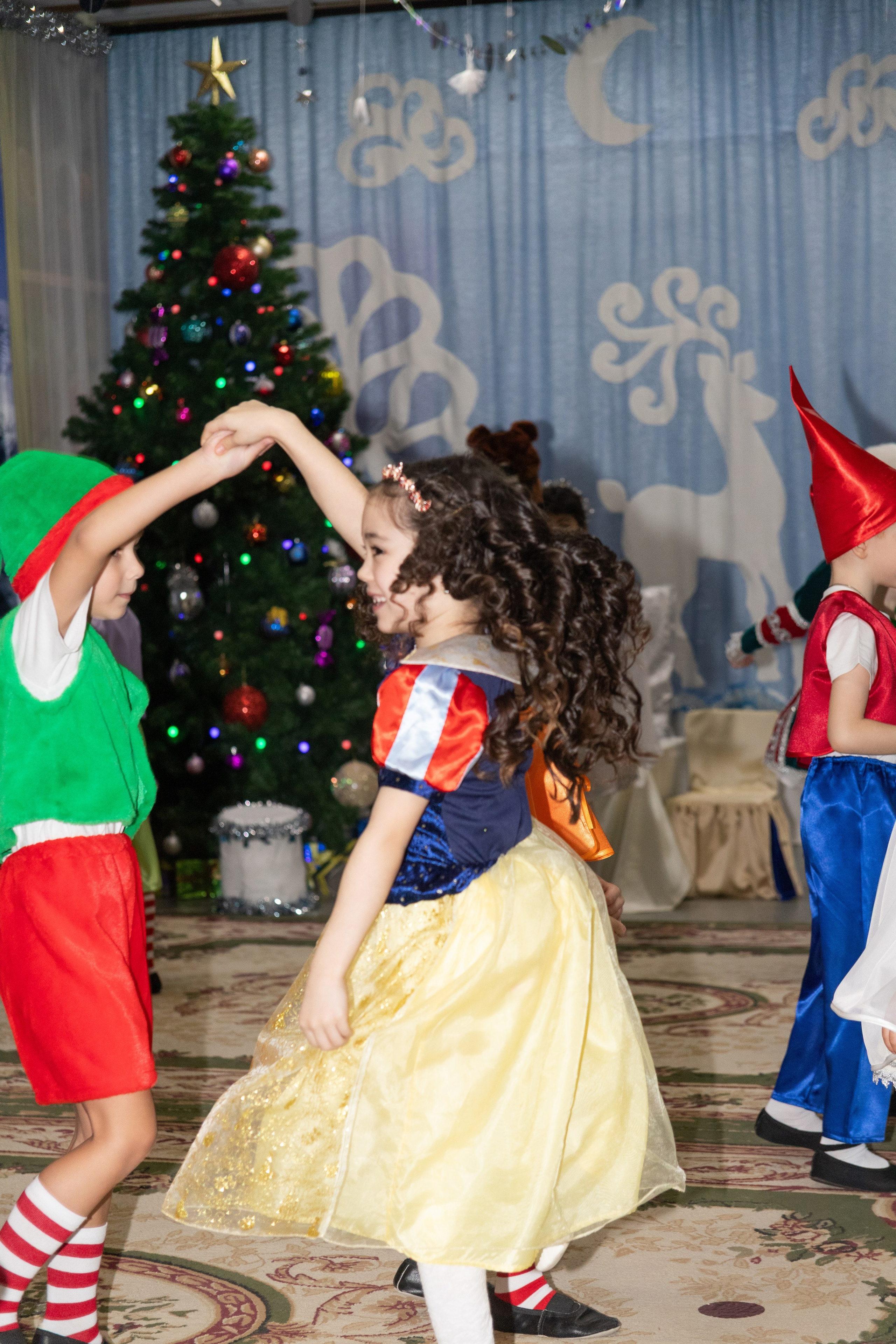 Новогодний утренник подготовительной группы. Индивидуальный и свадебный фотограф в Москве, Электростали и Туле Кадейкина Екатерина