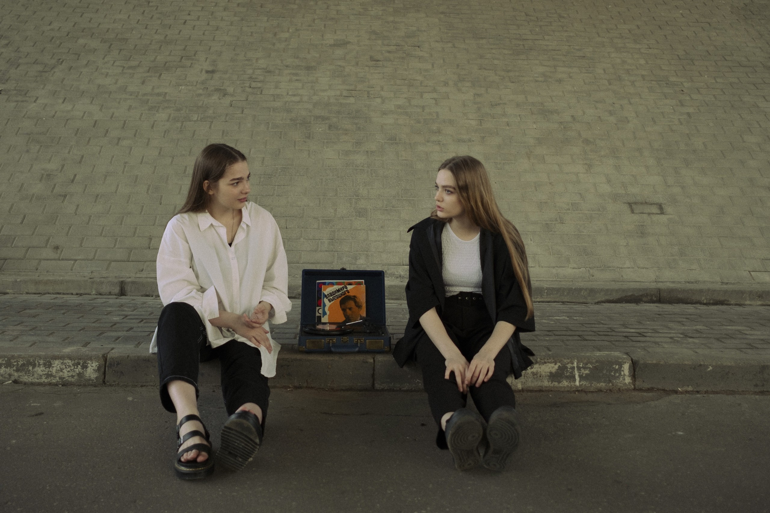 Сестры в мае. Портретный фотограф в Москве Евгения Яковенко