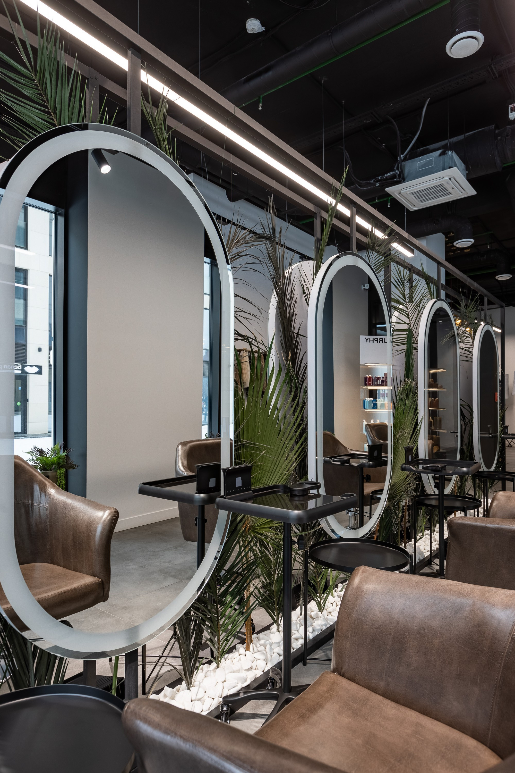 Салон Красоты Плющ. Интерьерный фотограф в Москве Роман Потапов