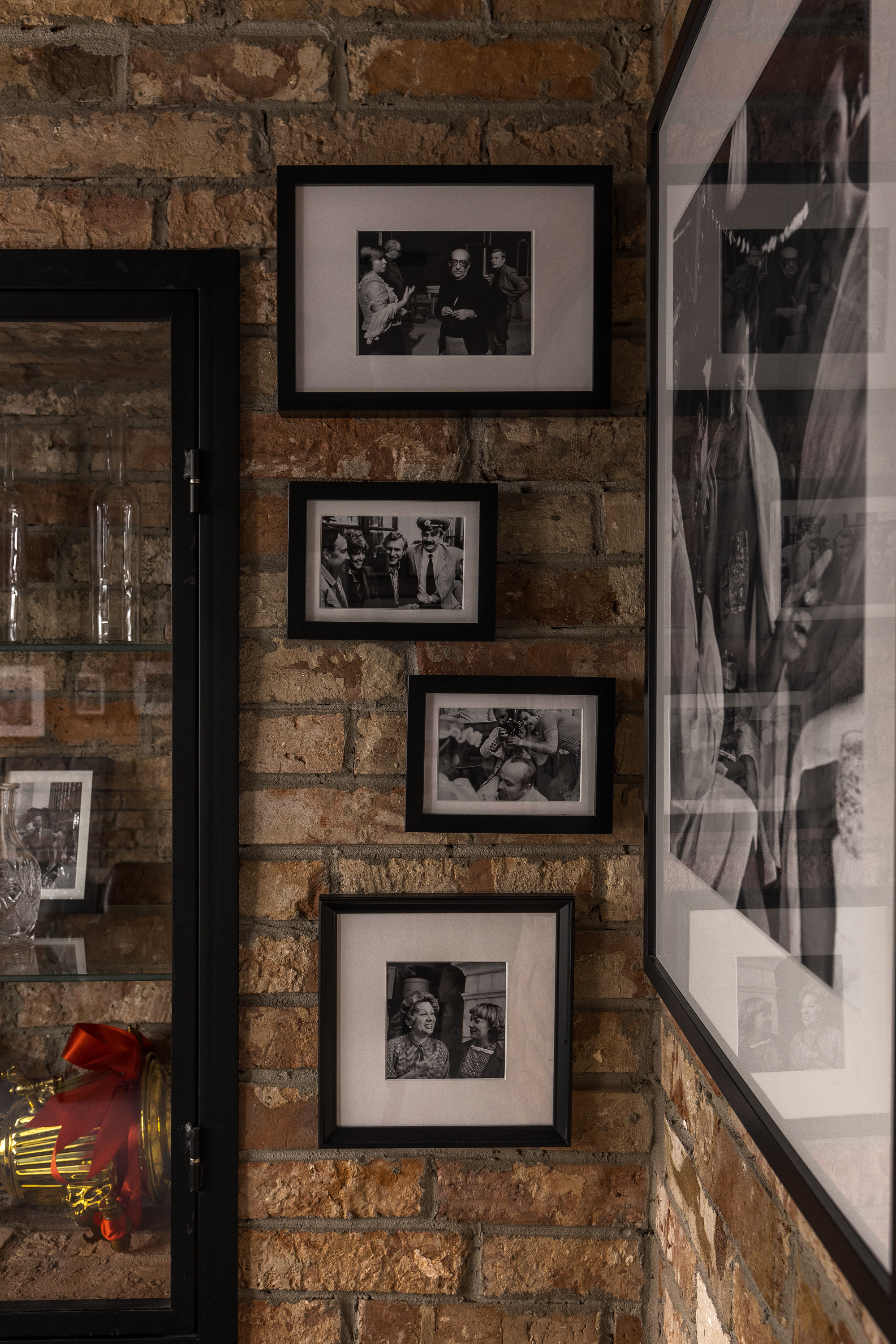 Давно. Бар на Патриарших. Интерьерный фотограф в Москве Роман Потапов