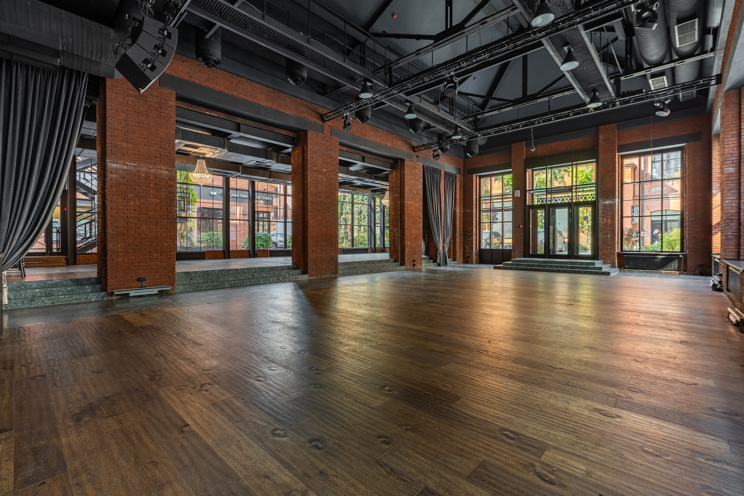 MJ Hall Москва. Интерьерный фотограф в Москве Роман Потапов