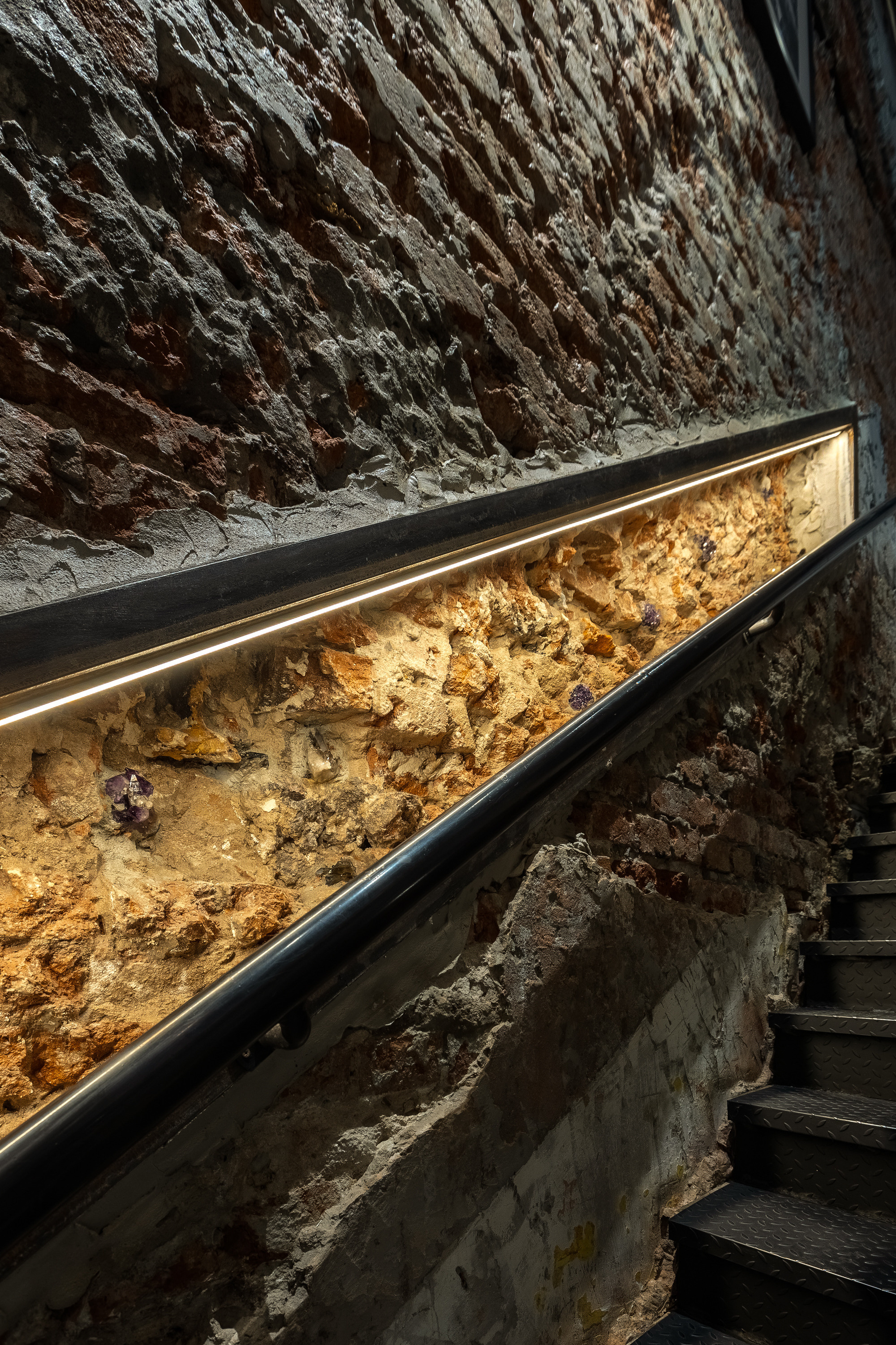 Давно. Бар на Патриарших. Интерьерный фотограф в Москве Роман Потапов